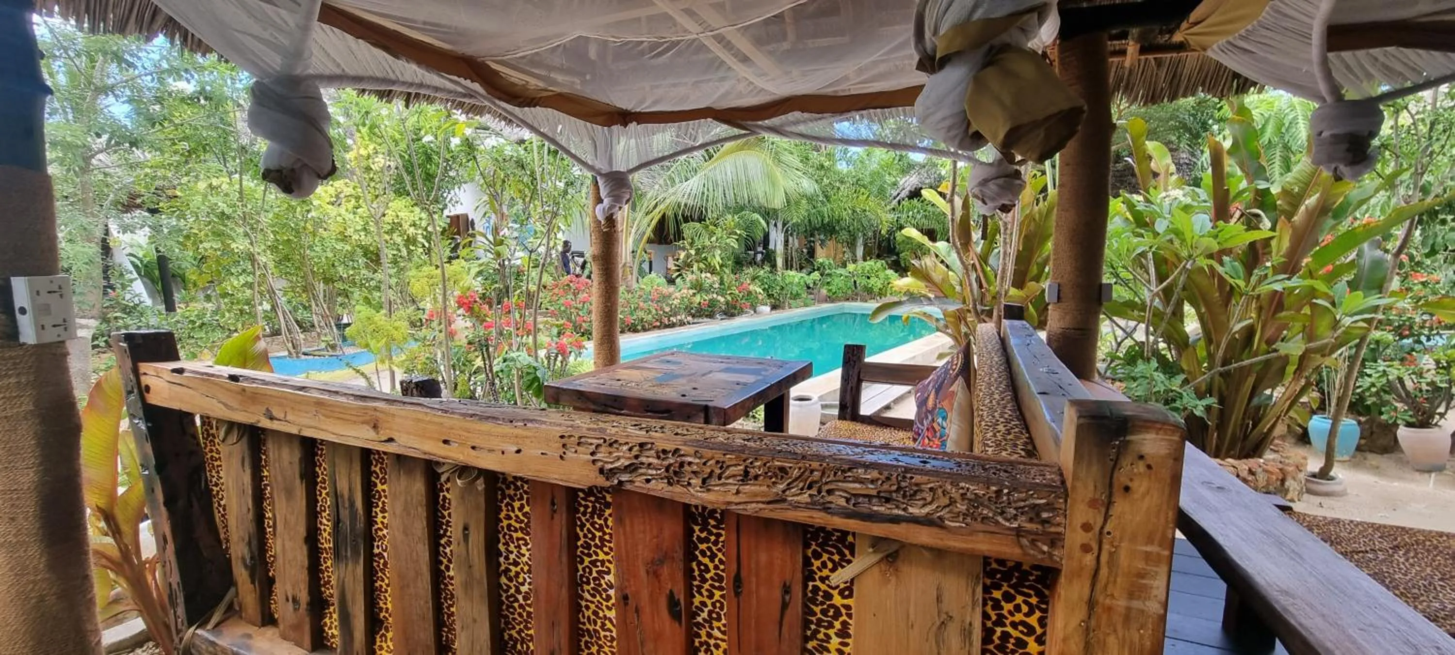 Garden view in Salama & Mbuyuni Bungalows