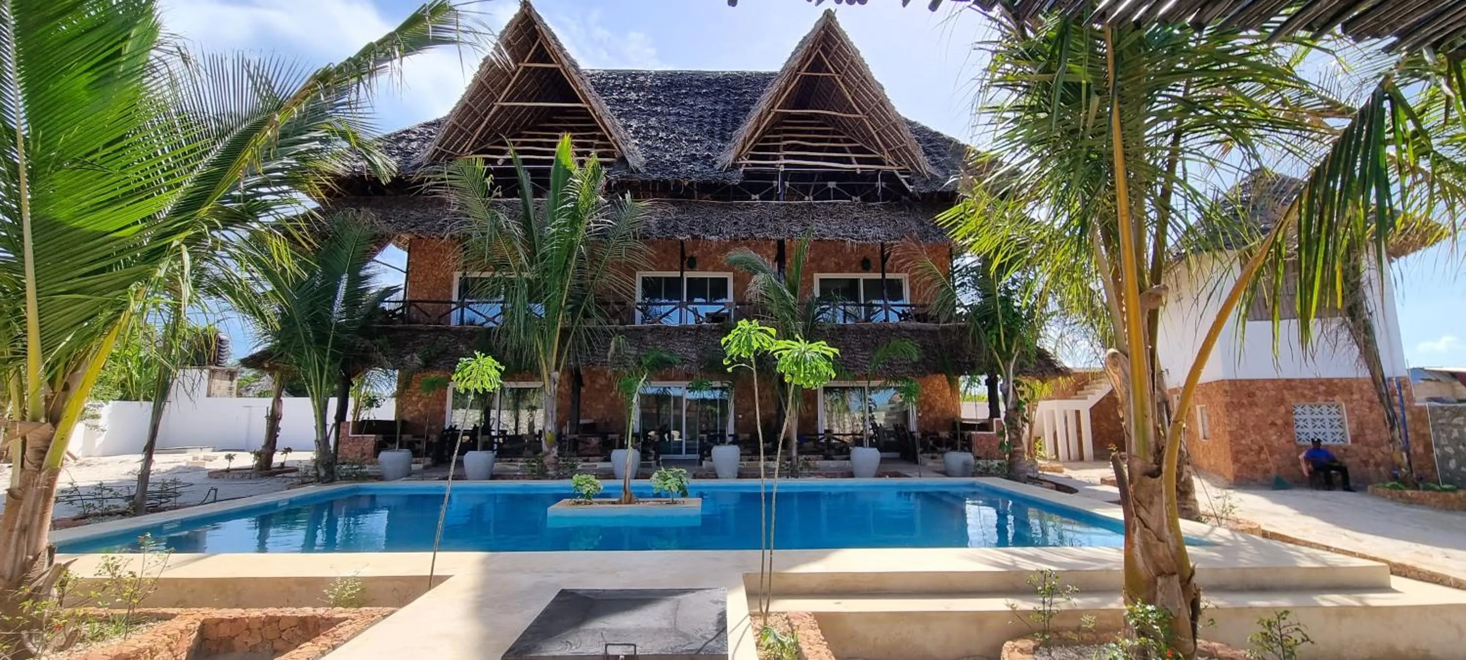 Property building in Salama & Mbuyuni Bungalows