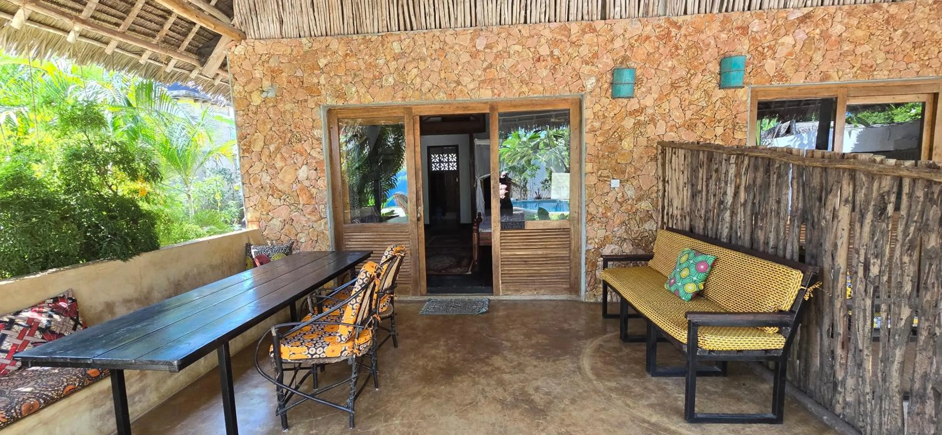 Patio in Salama & Mbuyuni Bungalows