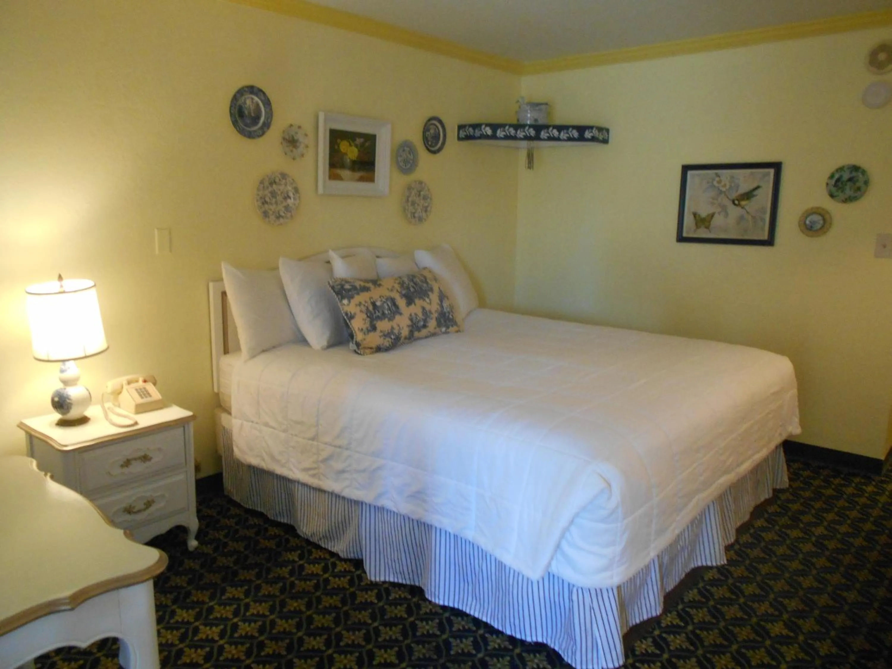 Bed in Victorian Inn