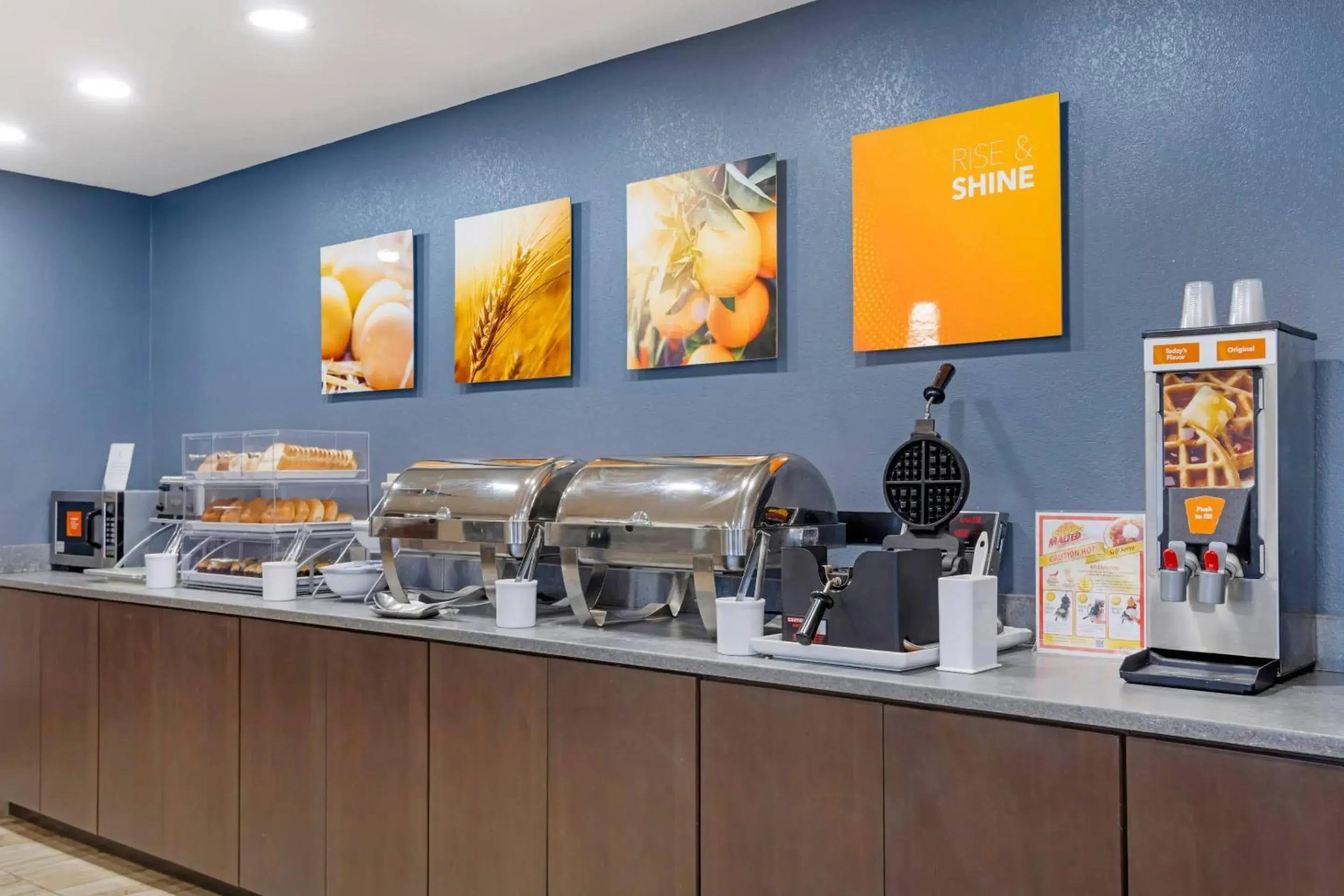 Breakfast in Comfort Suites near Birkdale Village- Huntersville Breakfast in Comfort Suites near Birkdale Village- Huntersville