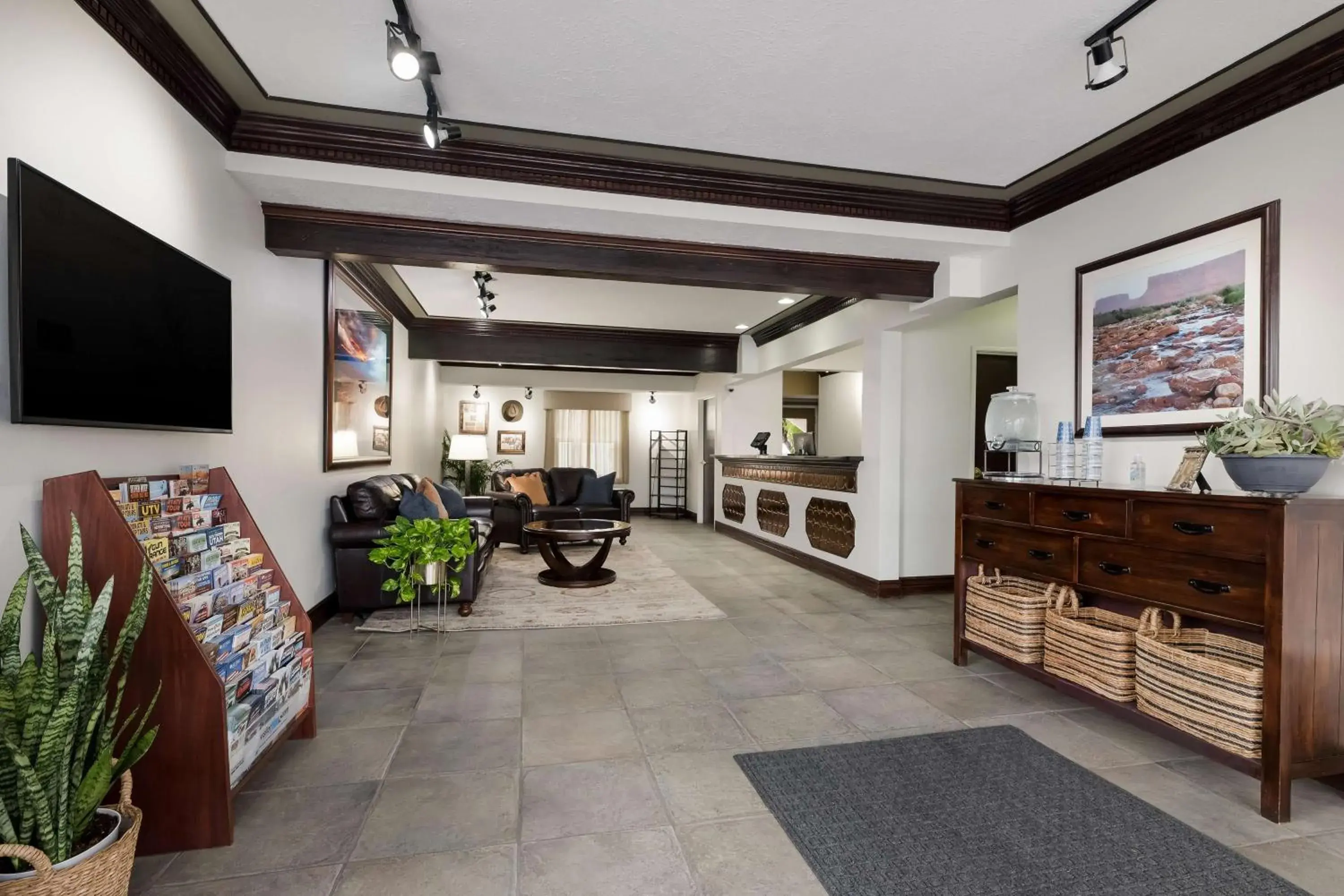 Lobby or reception in Best Western Butch Cassidy Inn Lobby or reception in Best Western Butch Cassidy Inn