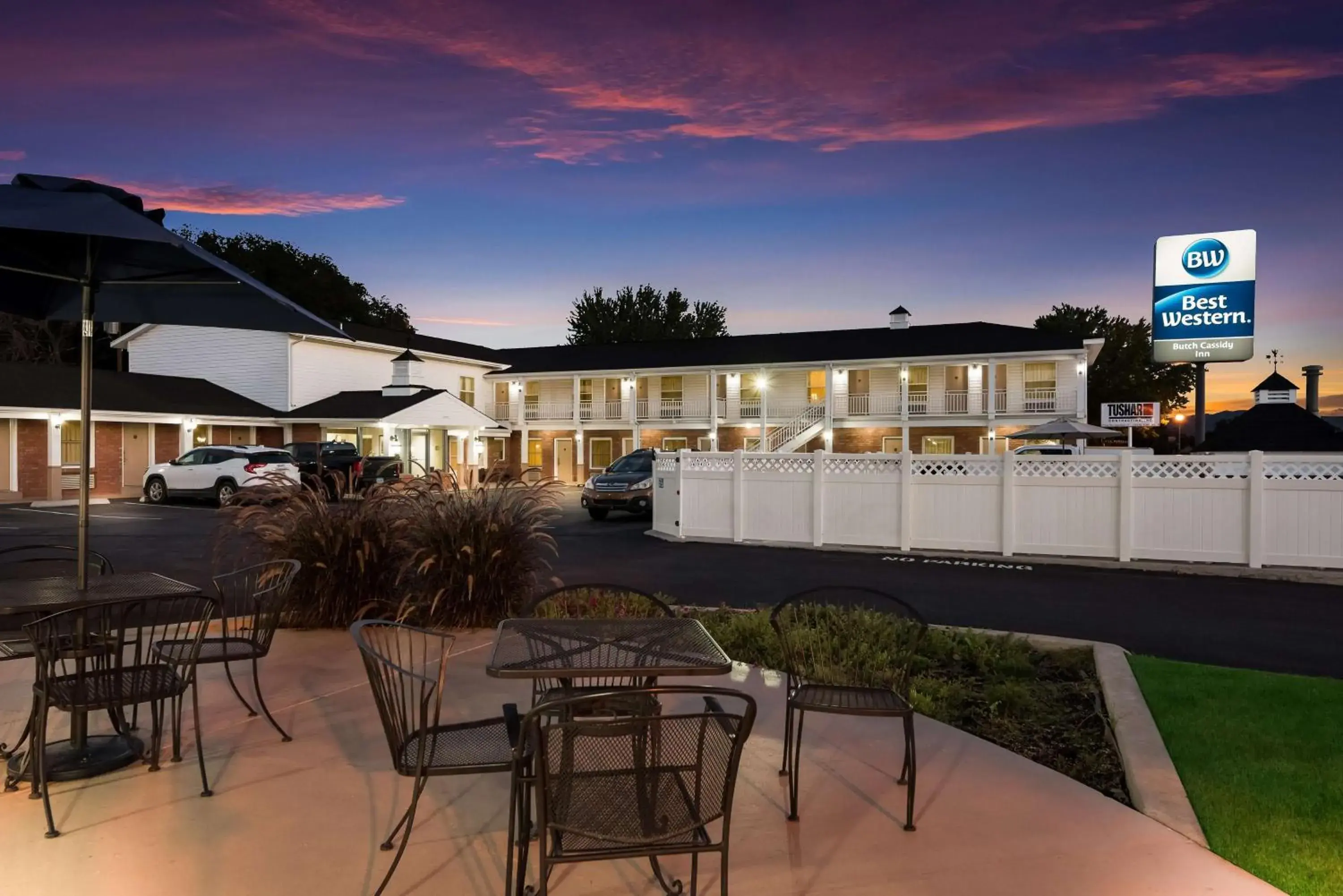 Property building in Best Western Butch Cassidy Inn Property building in Best Western Butch Cassidy Inn