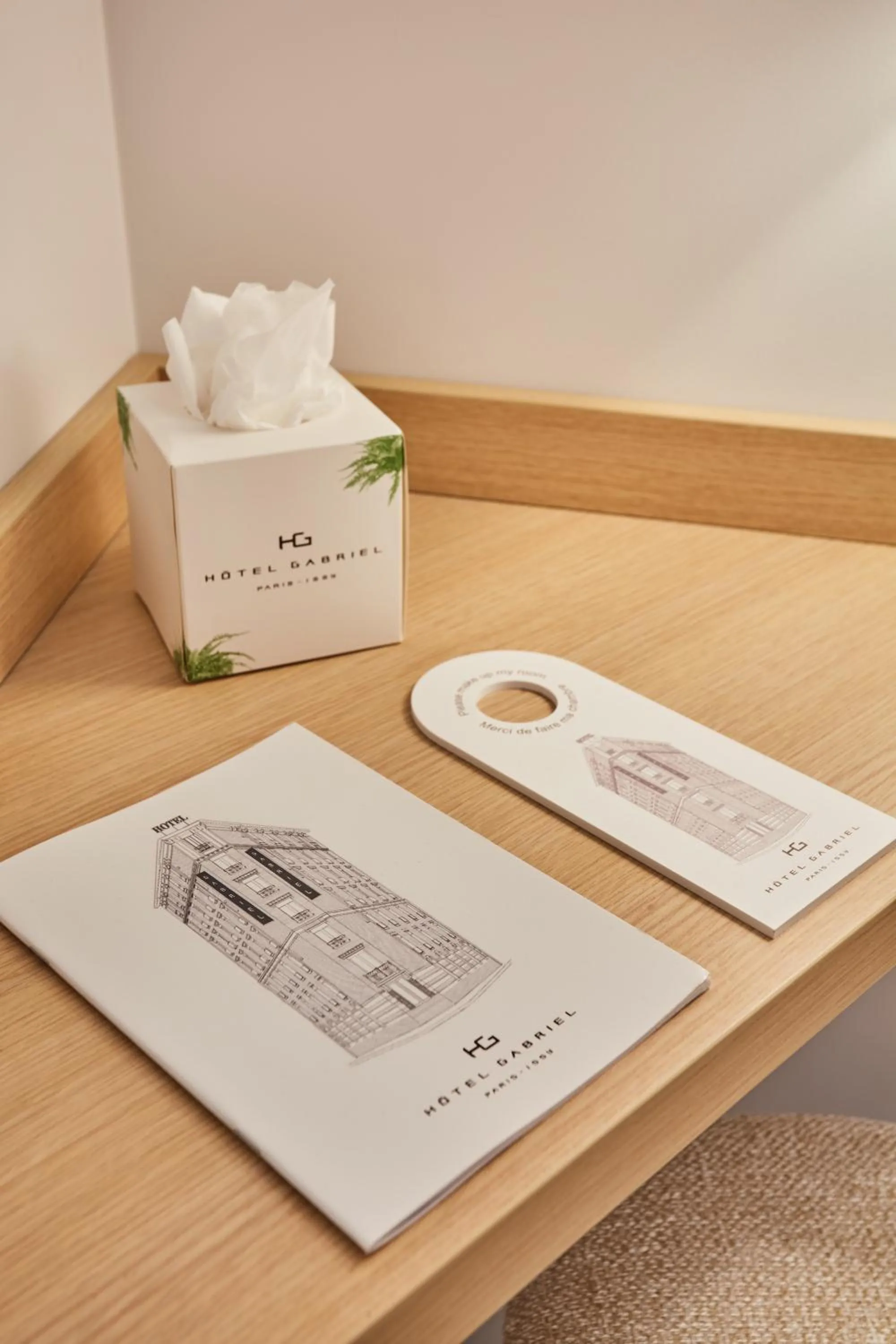 towels in Hotel Gabriel Issy Paris