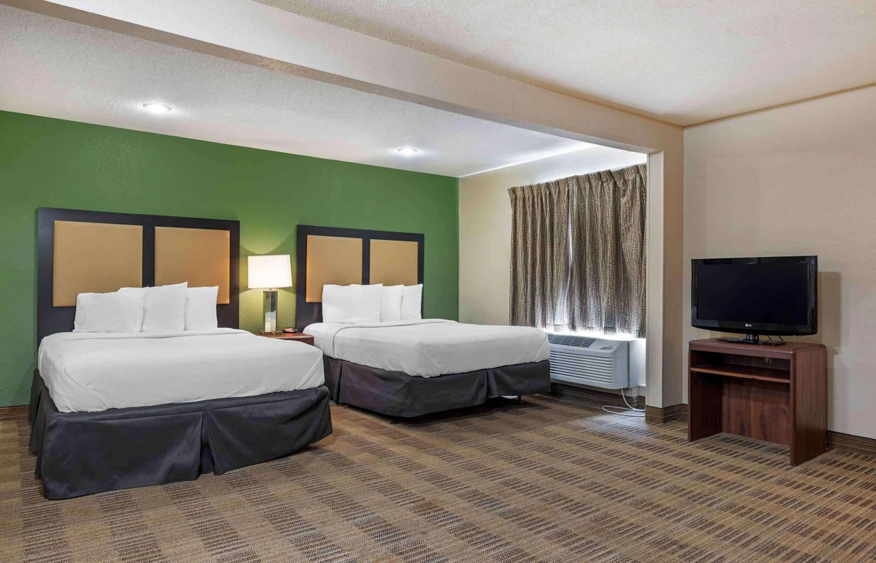 Bedroom, Bed in Extended Stay America Select Suites - Atlanta - Alpharetta - Northpoint - East