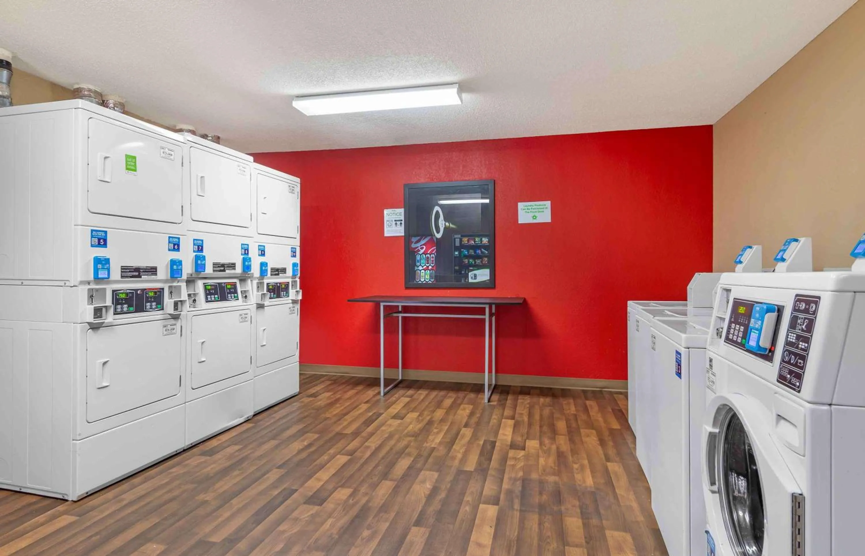 Property building in Extended Stay America Select Suites - Atlanta - Alpharetta - Northpoint - East