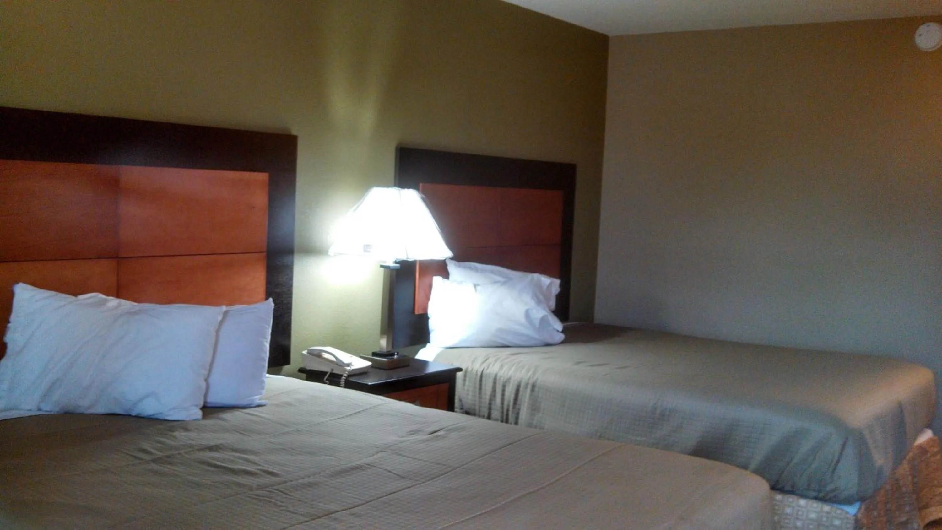 Bed in Relax Inn Heth