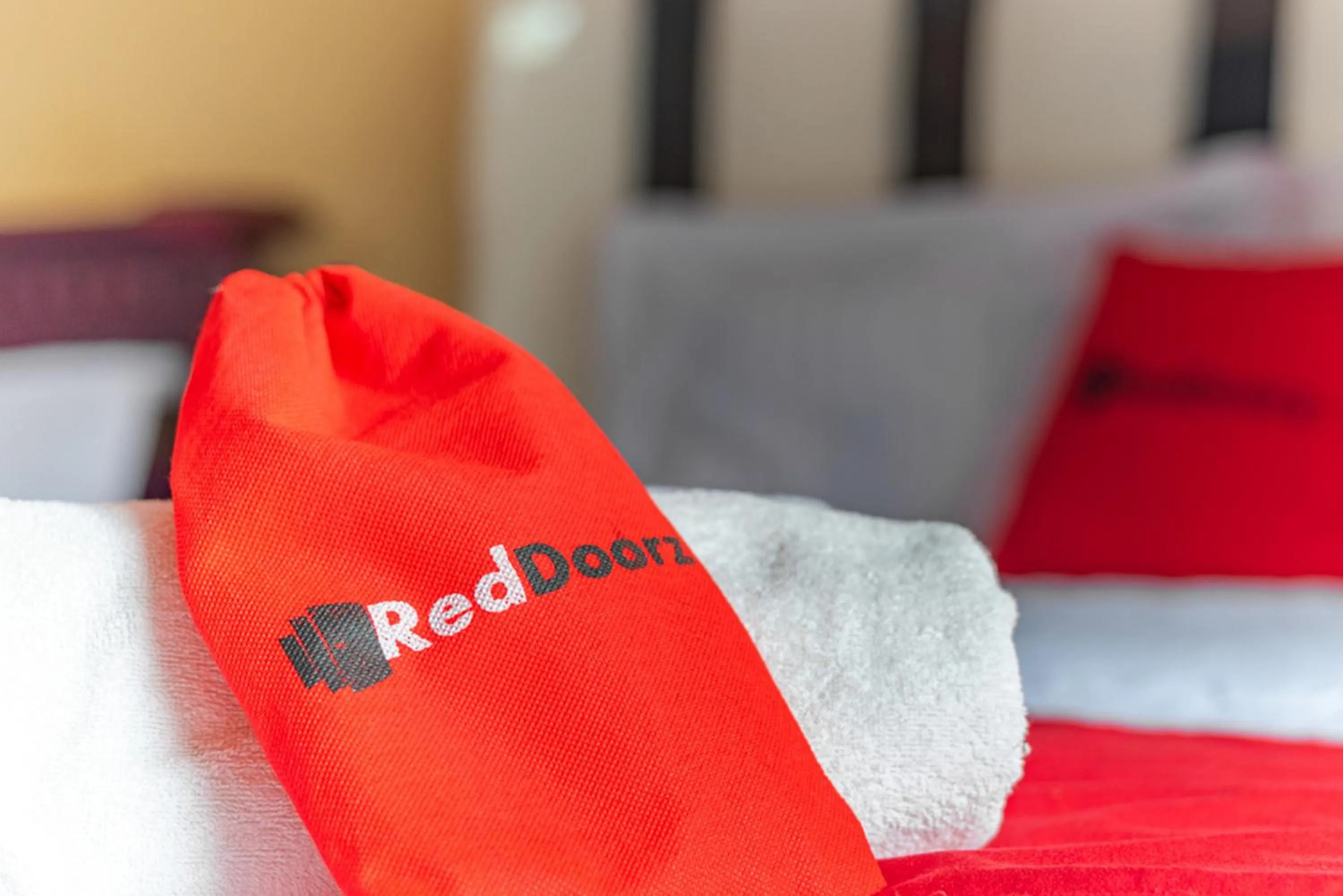 Other, Bed in RedDoorz Syariah near Balai Kota Batu