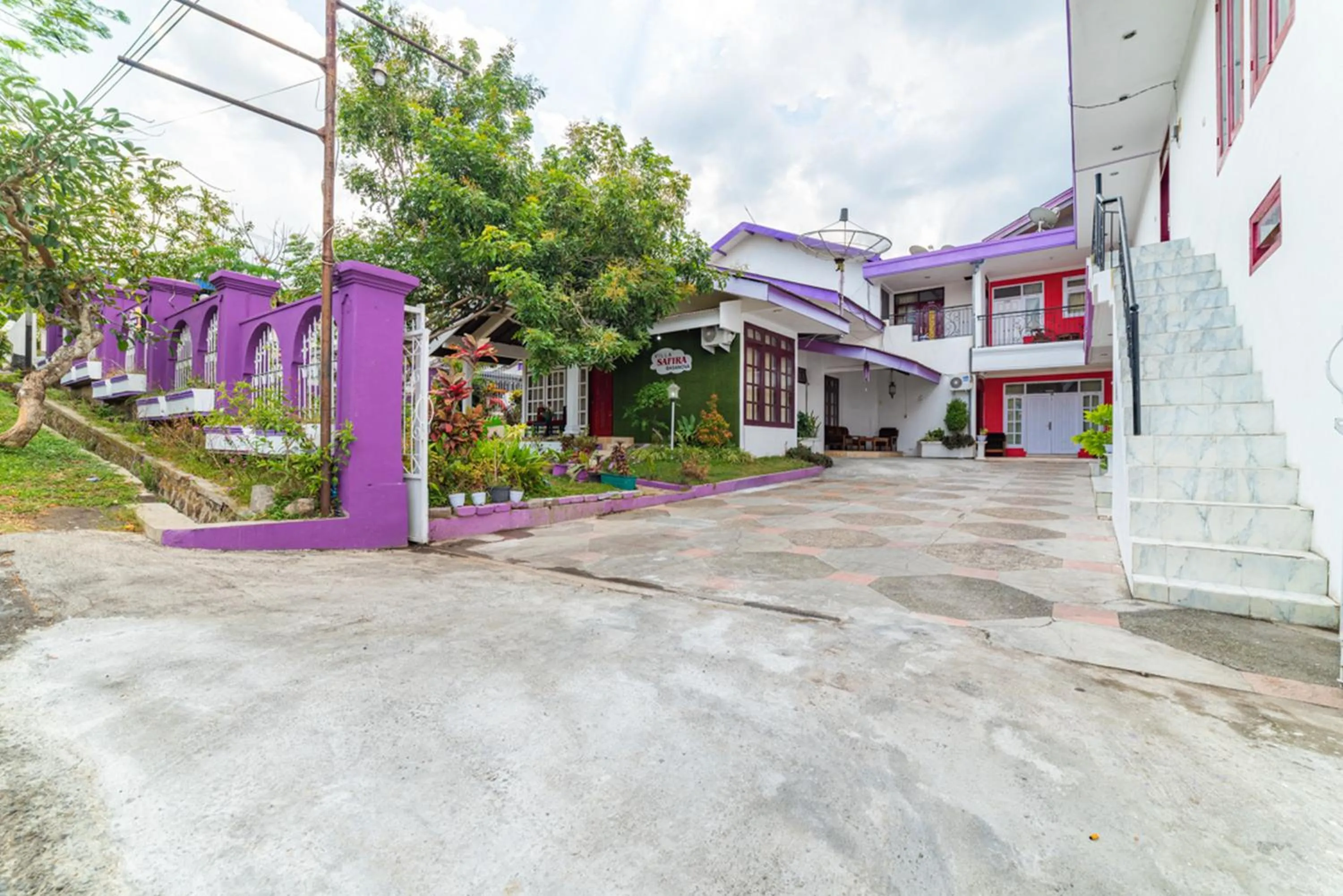 acessibility in RedDoorz Syariah near Balai Kota Batu