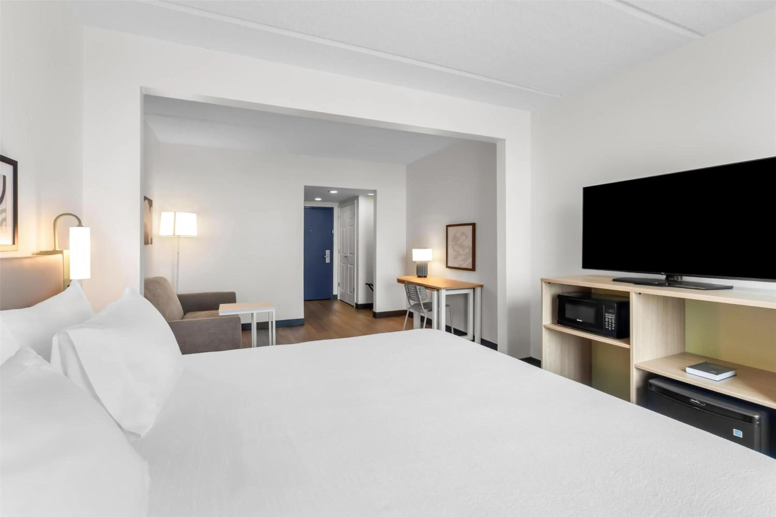 Living room, Bed in Spark by Hilton Rock Hill