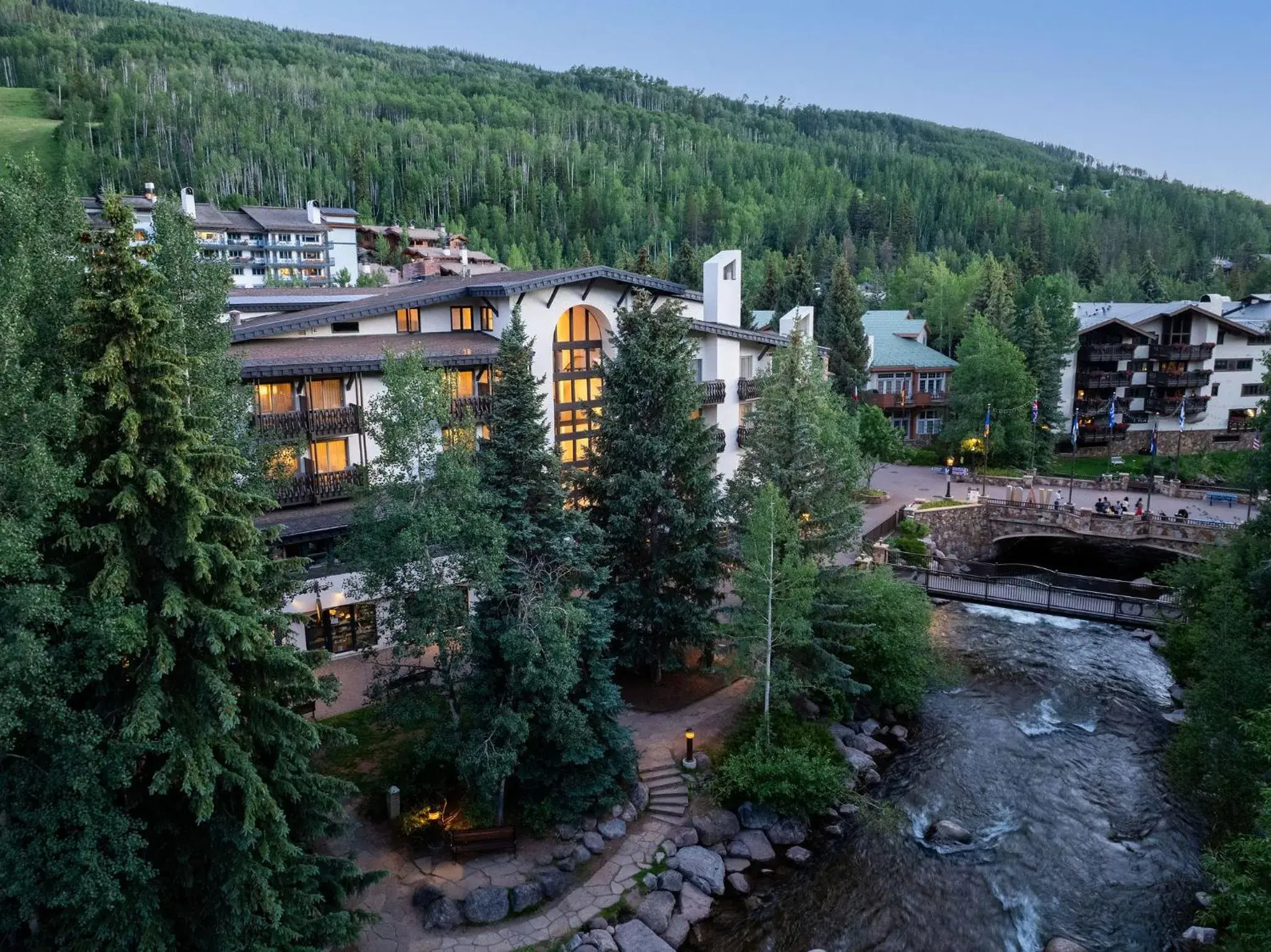 Property building in Sitzmark Vail Property building in Sitzmark Vail