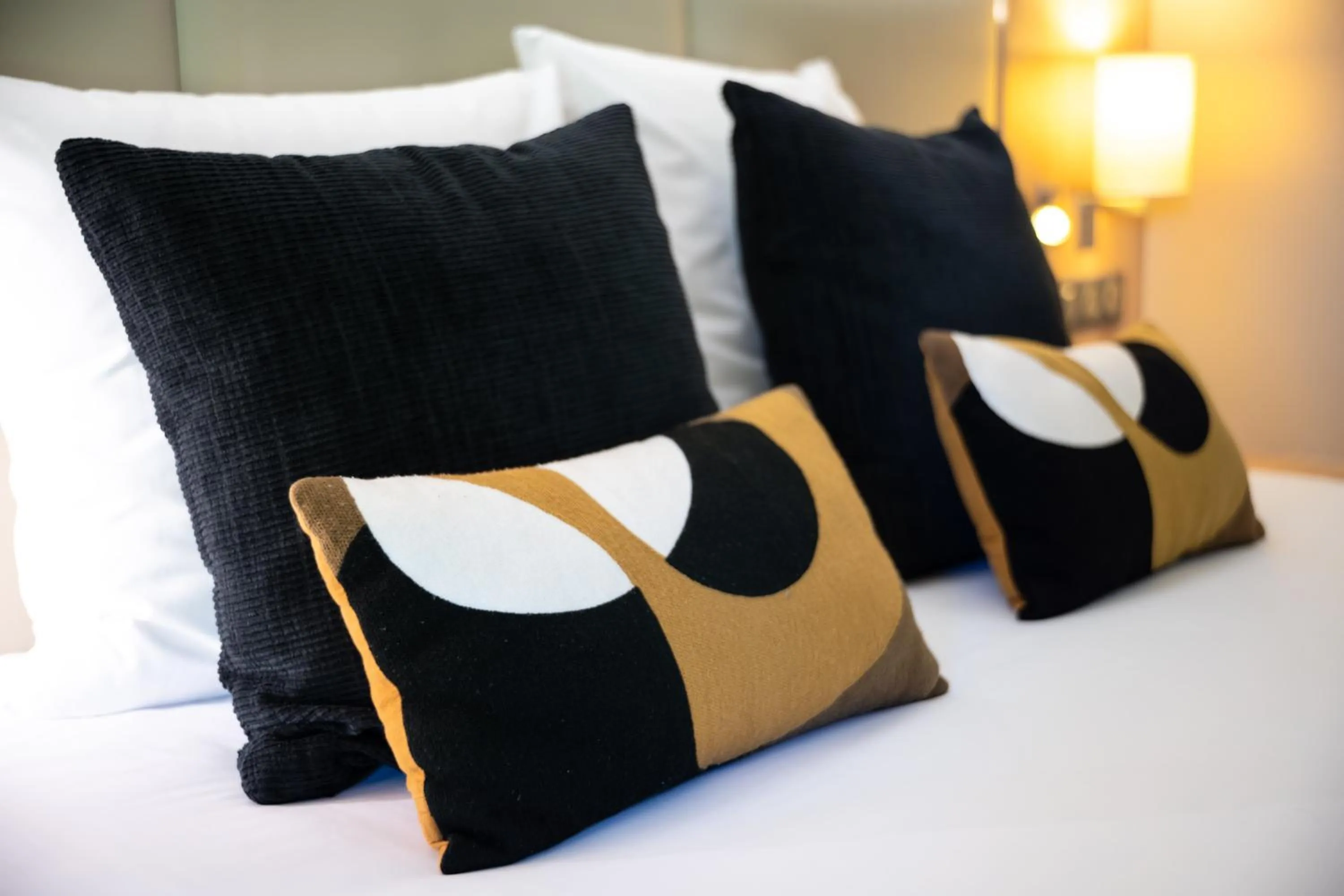 Bed in Kyriad Beaune