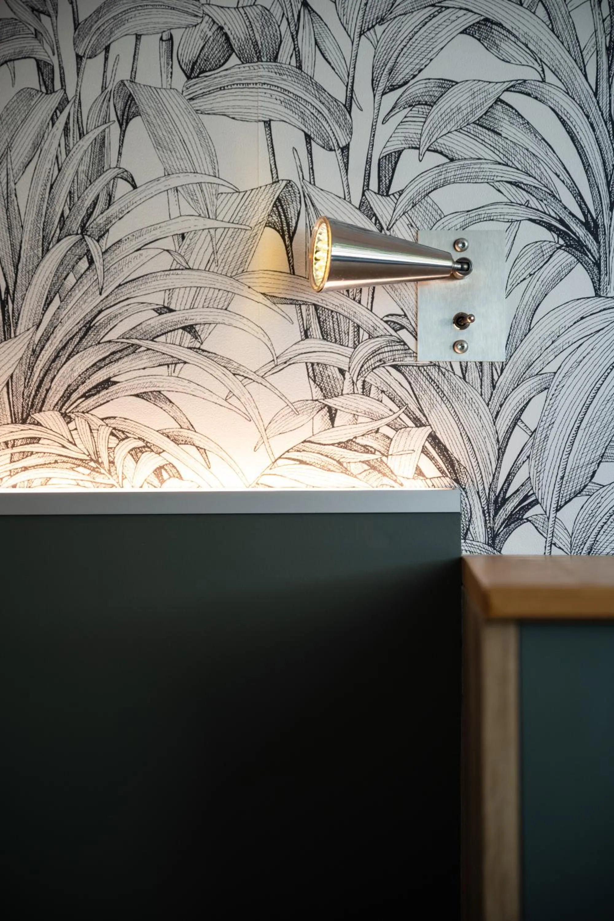 Decorative detail in Kyriad Beaune