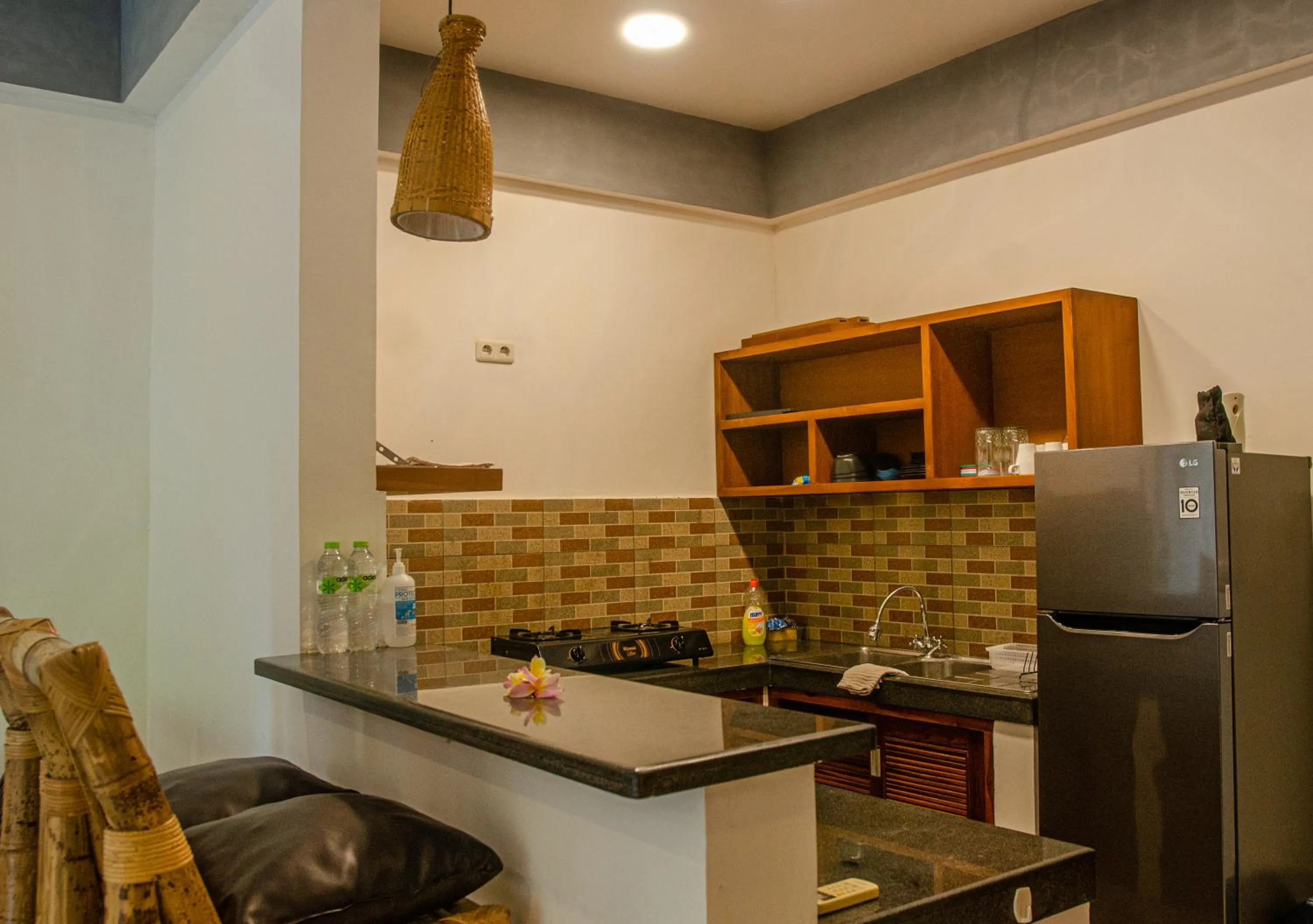 Kitchen or kitchenette in Senggigi Homes & Apartments