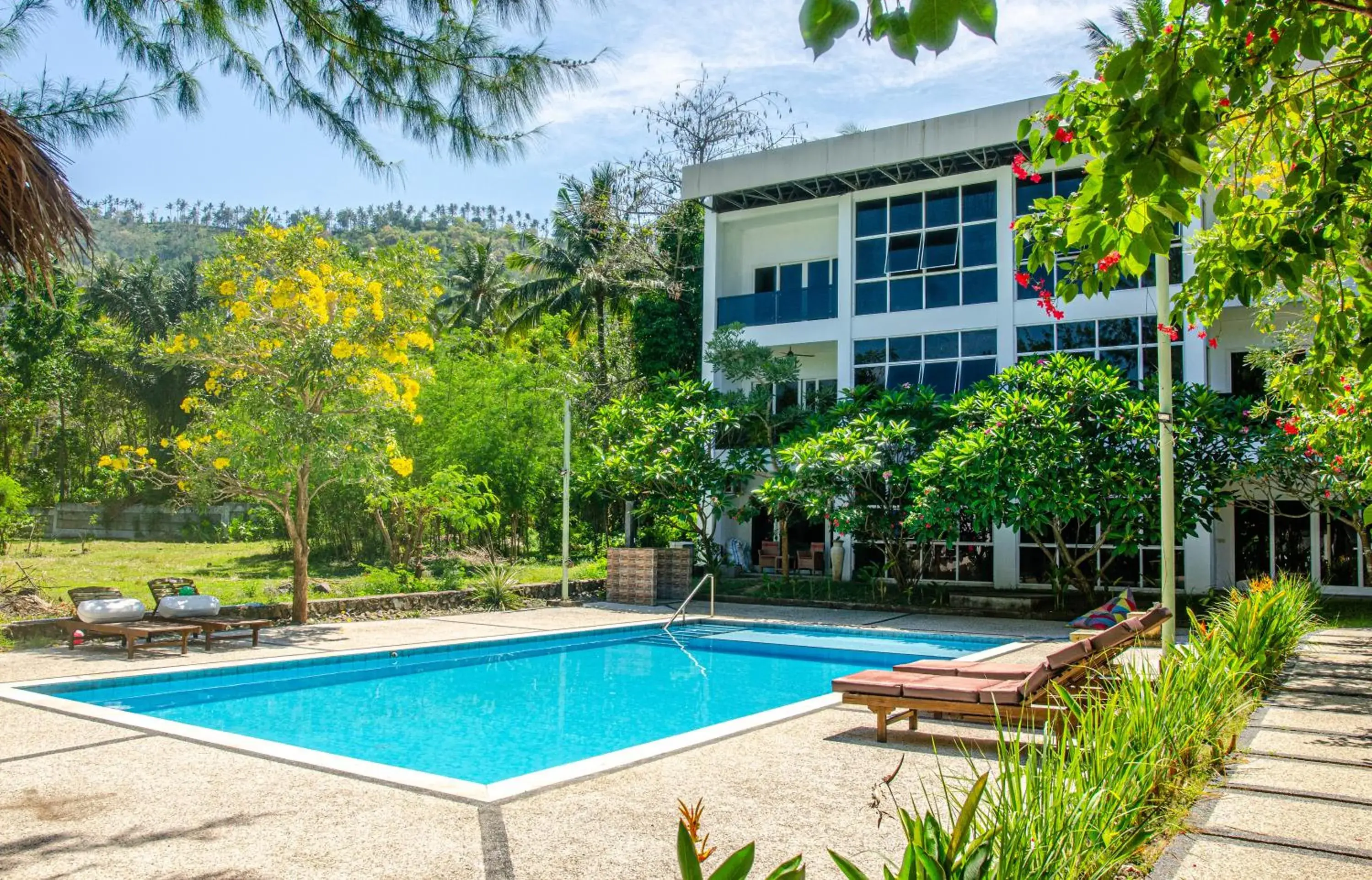 Deluxe Apartment - single occupancy in Senggigi Homes & Apartments Deluxe Apartment - single occupancy in Senggigi Homes & Apartments