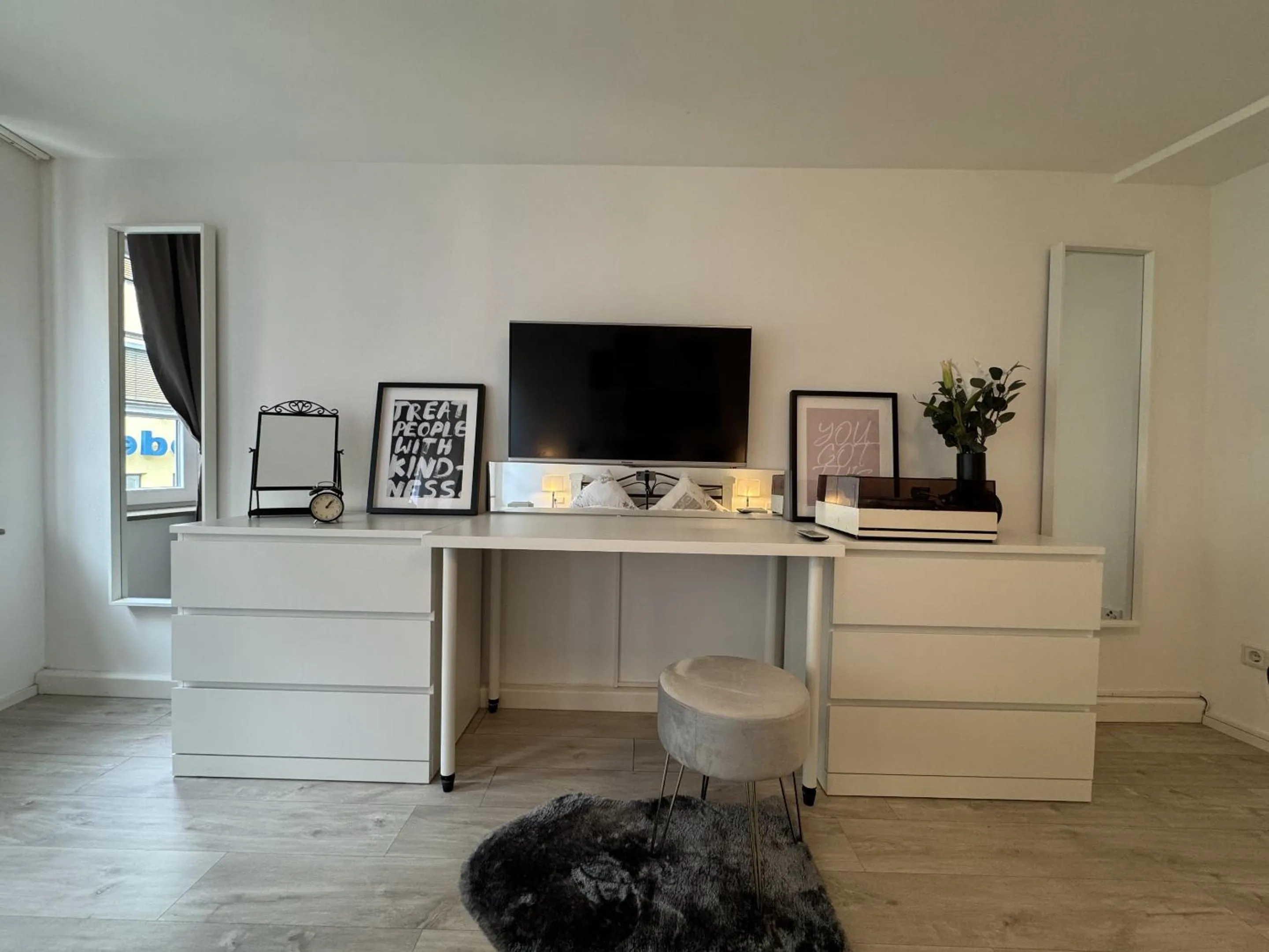 Bedroom in Sky