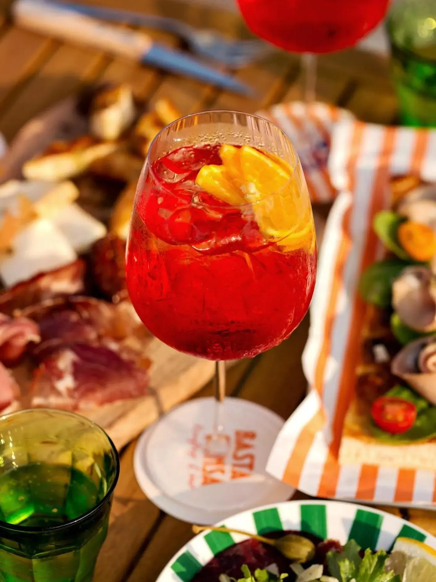 Food and drinks in Alfred Hotels Monaco - ex Forum - Hôtel rénové Food and drinks in Alfred Hotels Monaco - ex Forum - Hôtel rénové