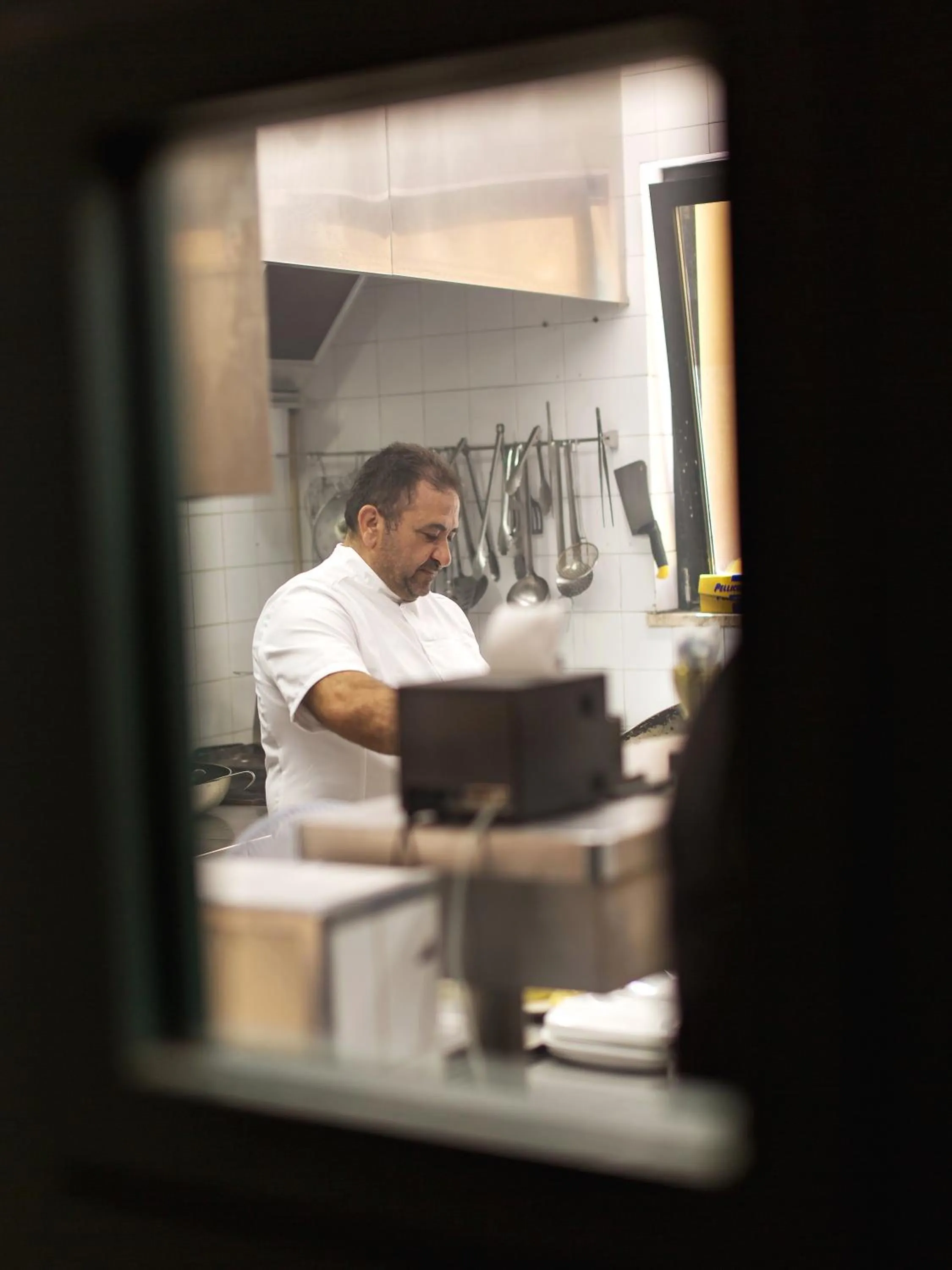 kitchen in Alfred Hotels Monaco - Hôtel rénové