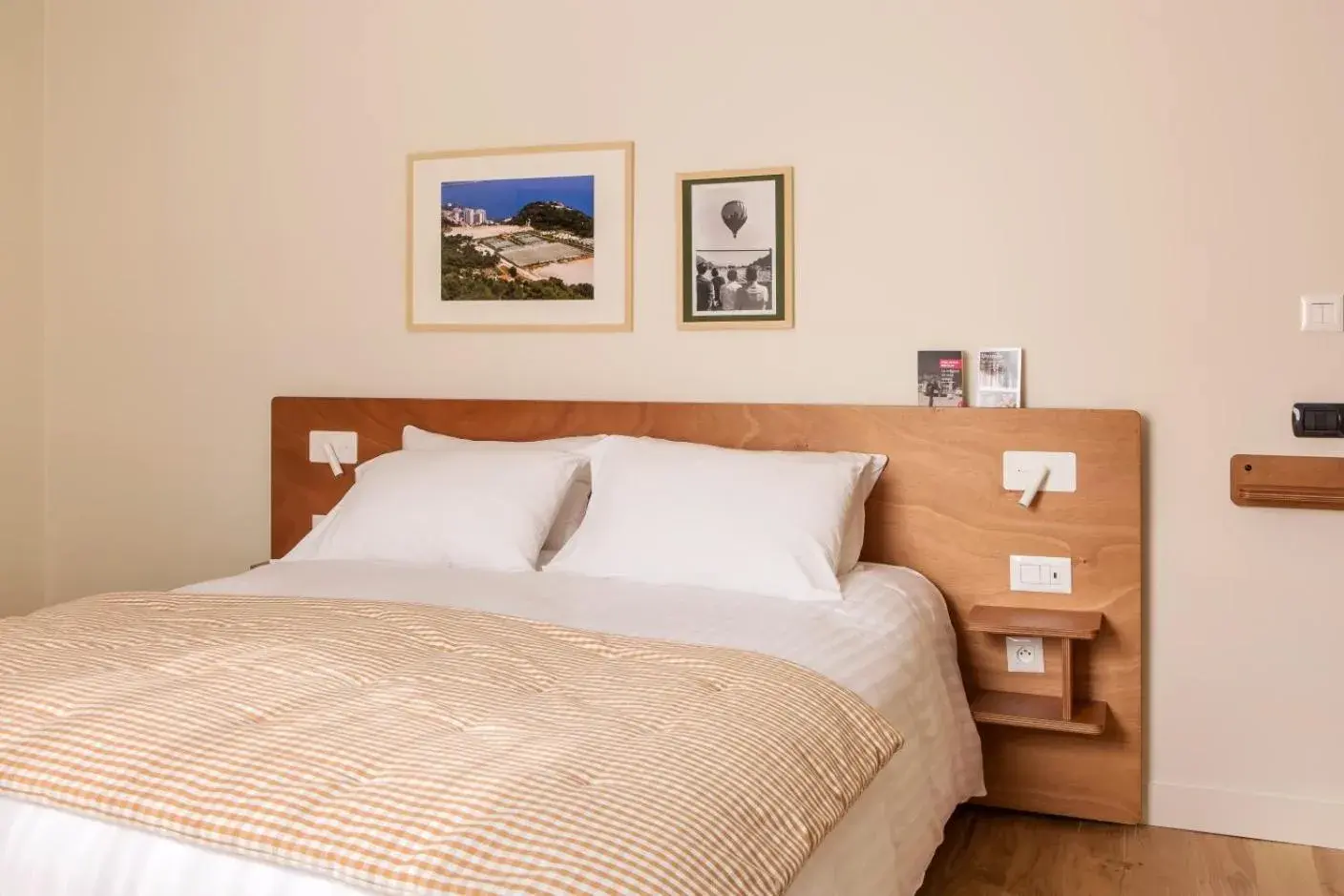 Bedroom, Bed in Alfred Hotels Monaco - ex Forum - Hôtel rénové Bedroom, Bed in Alfred Hotels Monaco - ex Forum - Hôtel rénové