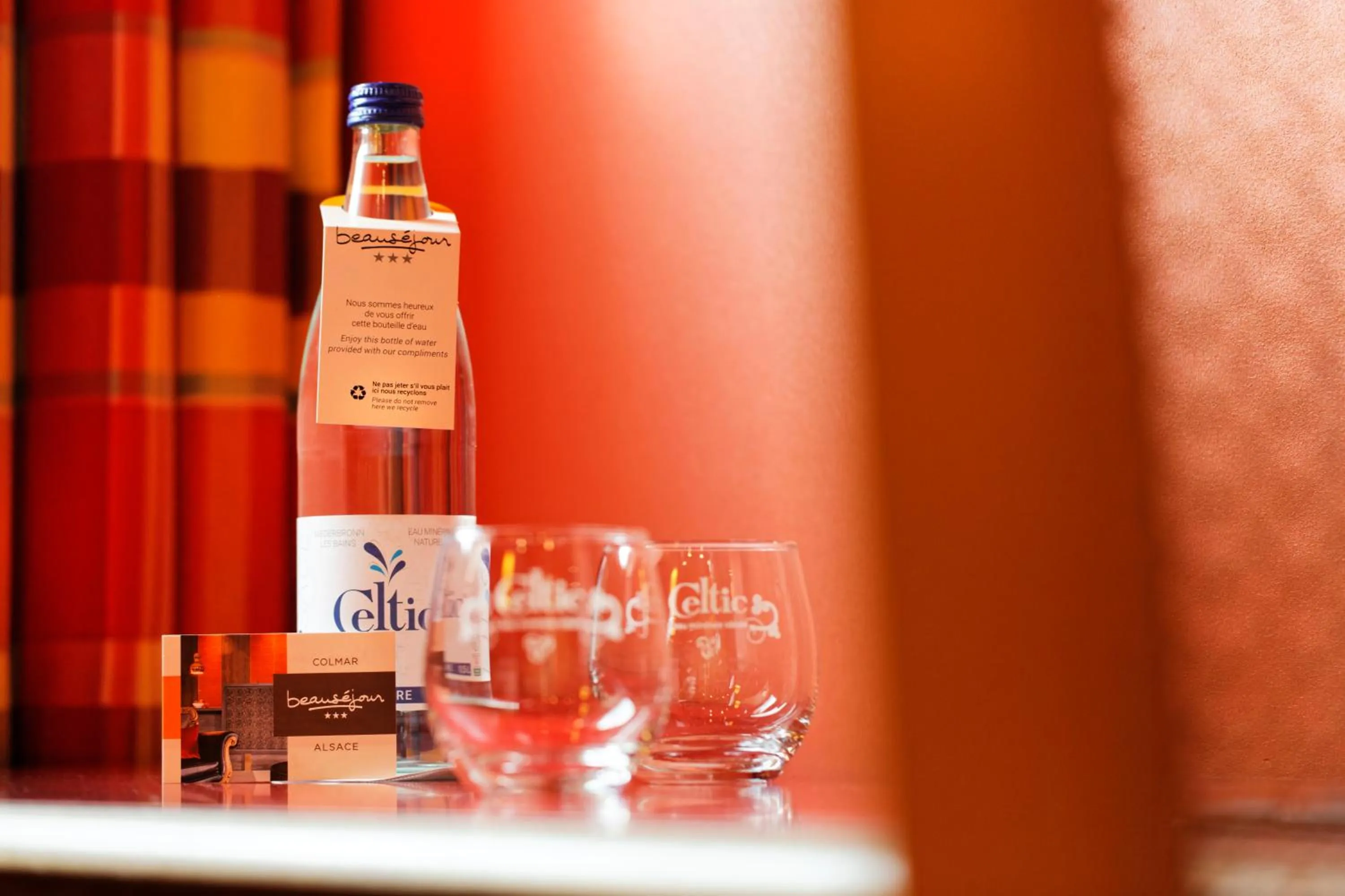 Bedroom in Logis Hôtel Beauséjour Colmar
