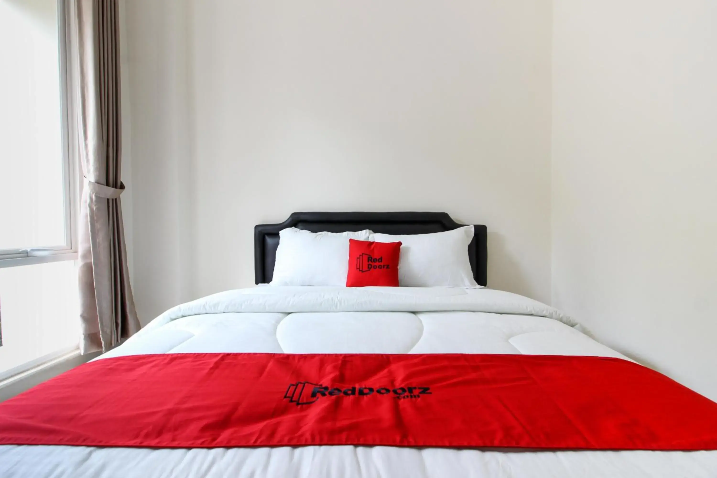 Bedroom, Bed in RedDoorz near Jogja City Mall 3 Bedroom, Bed in RedDoorz near Jogja City Mall 3