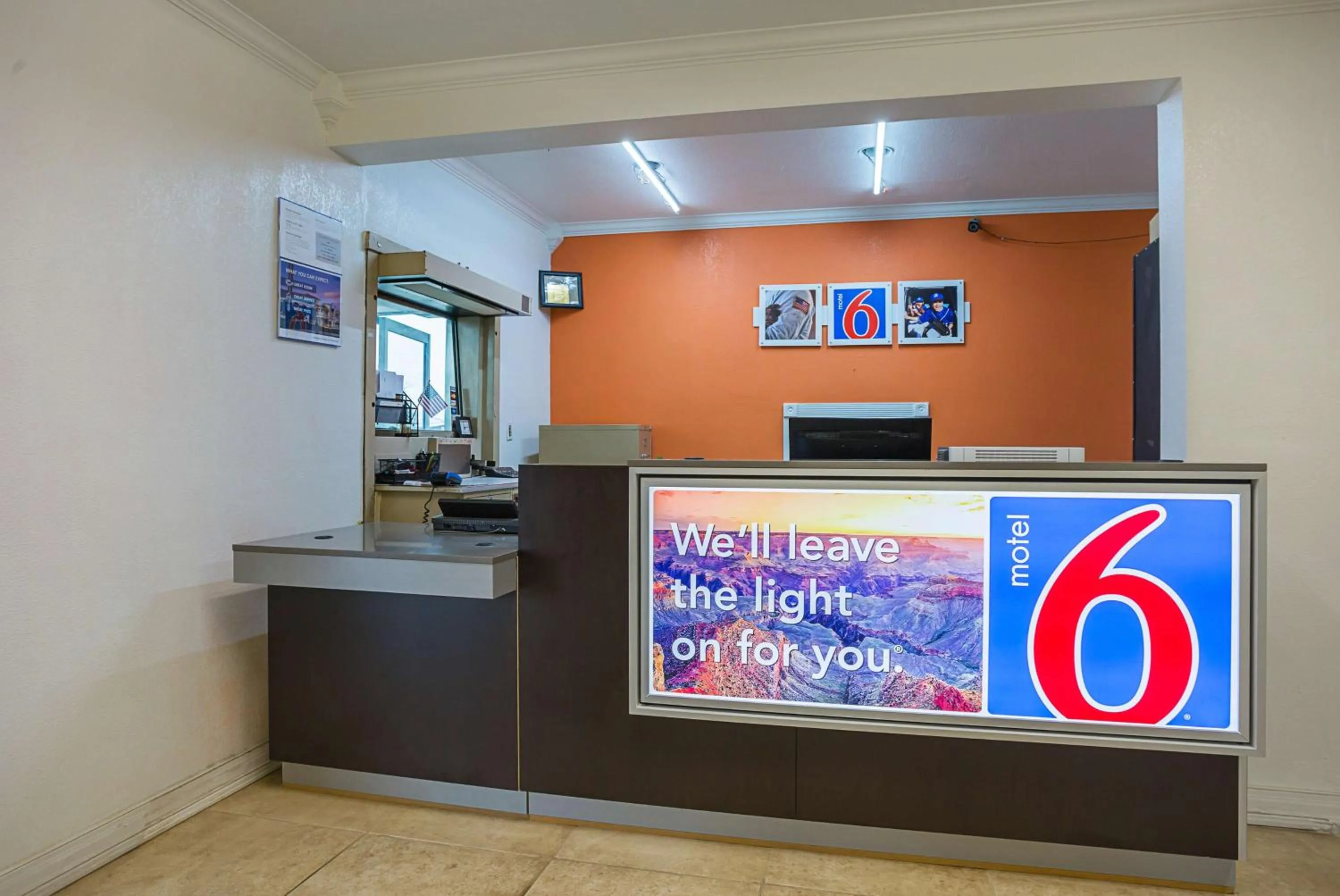 Property logo or sign in Motel 6-Brinkley, AR