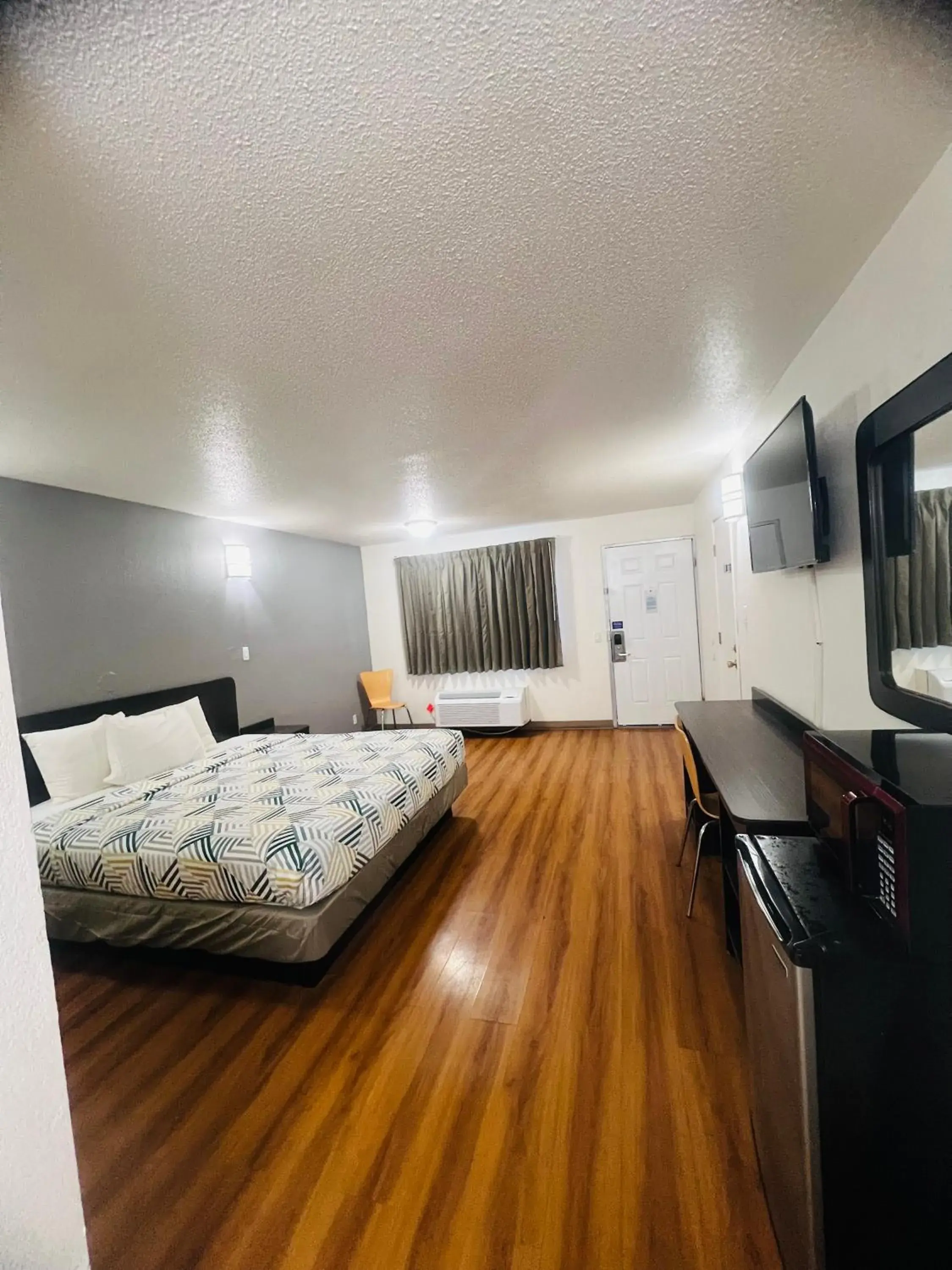 Bedroom, Bed in Motel 6-Brinkley, AR Bedroom, Bed in Motel 6-Brinkley, AR