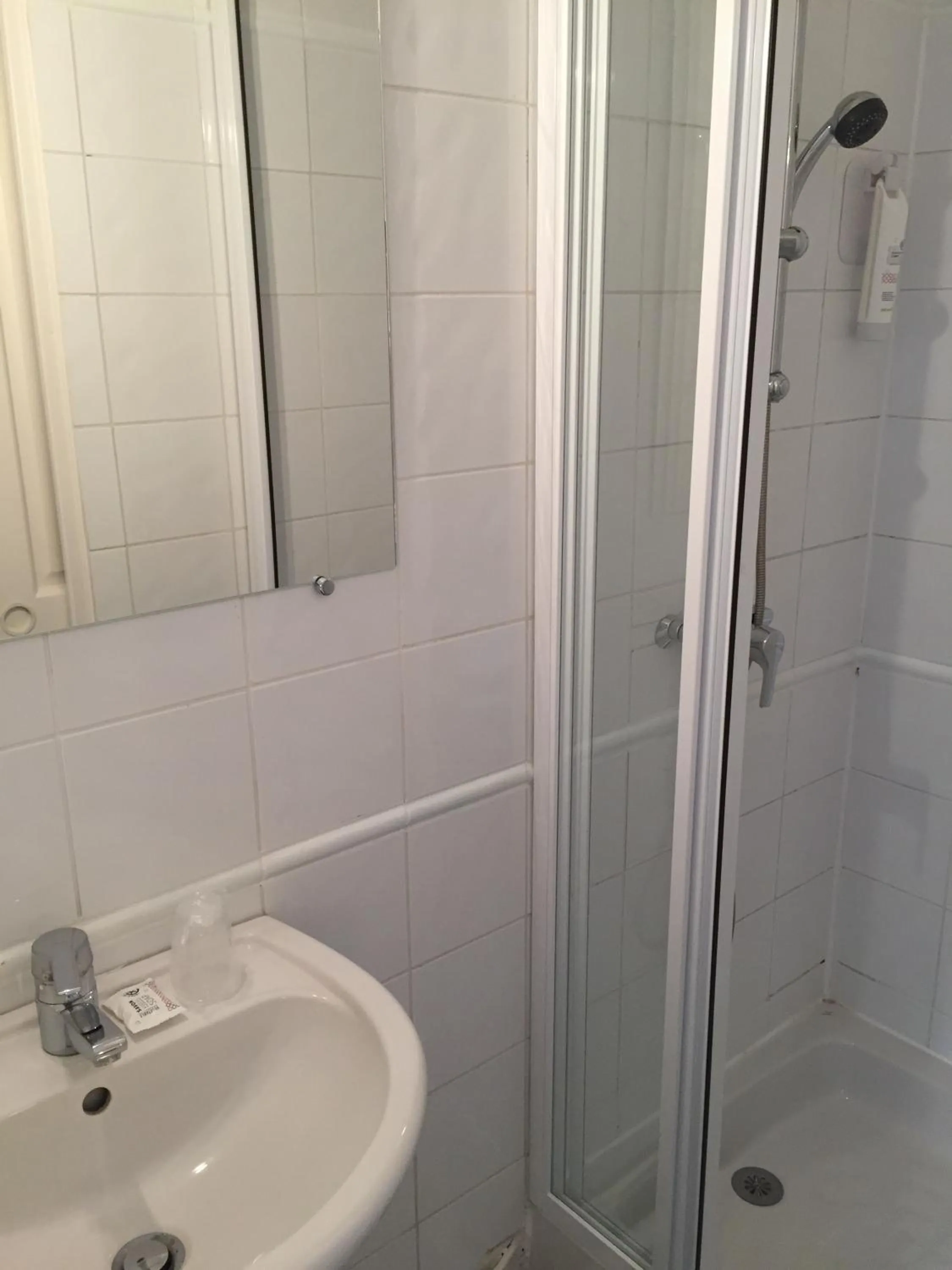 Bathroom in Au Patio Morand