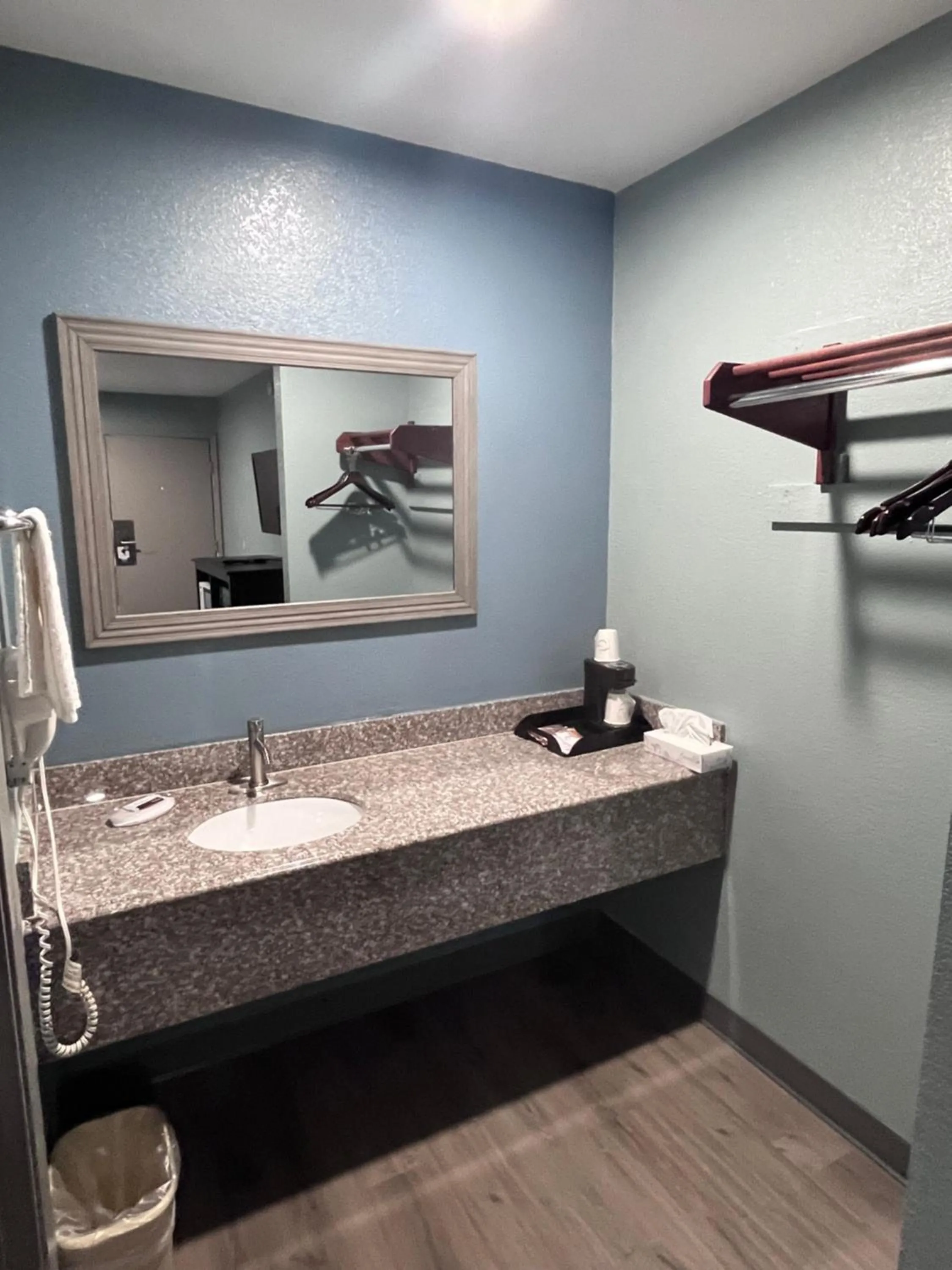 Bathroom in Ozark Inn