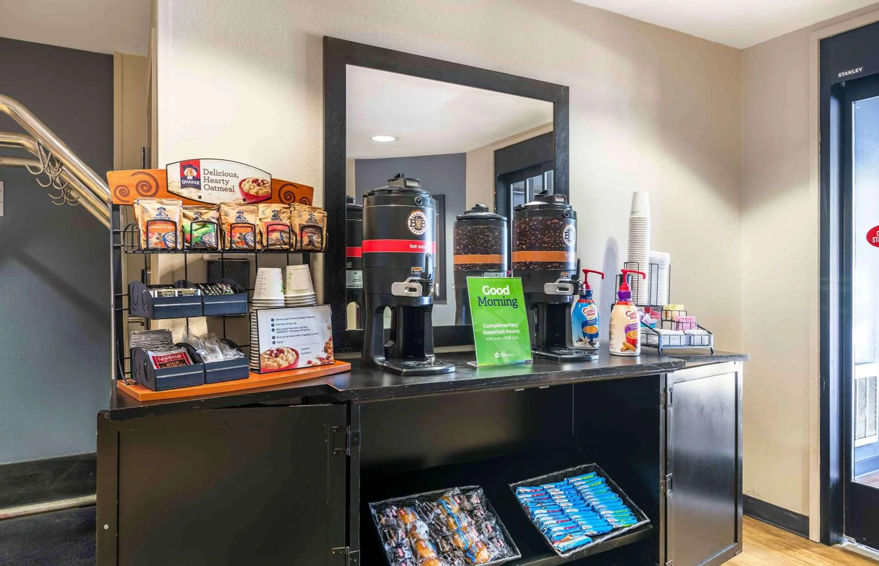 Breakfast in Extended Stay America Suites - Portland - Scarborough