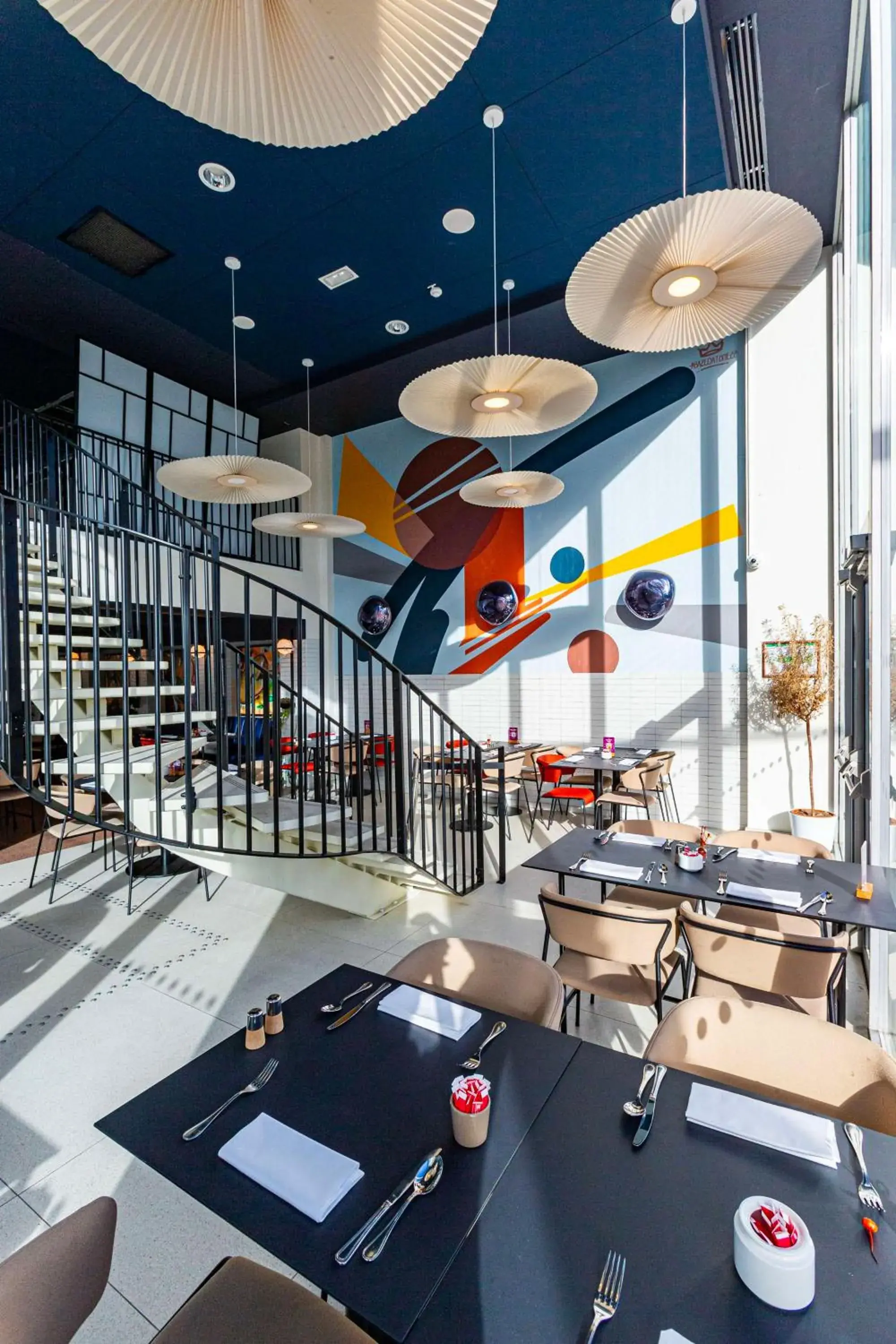 Restaurant/places to eat in Hilton Lille Restaurant/places to eat in Hilton Lille