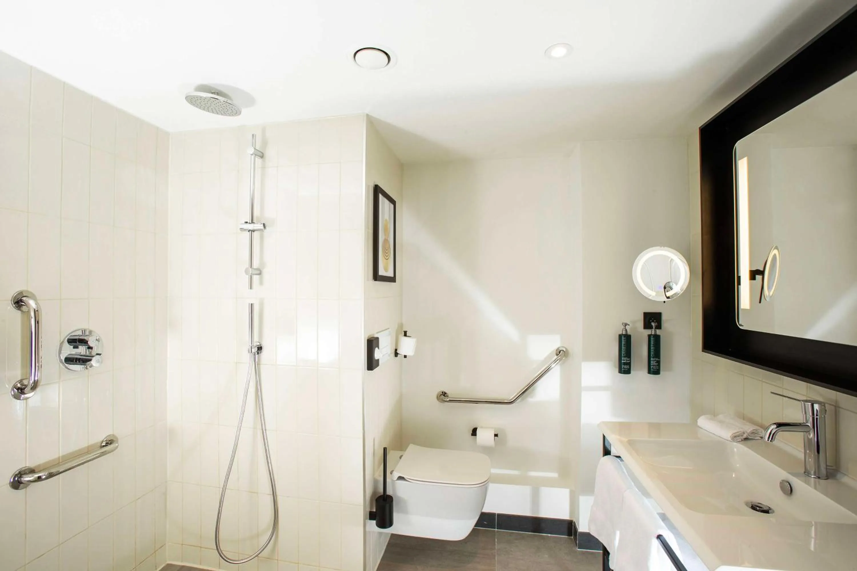 Bathroom in Hilton Lille