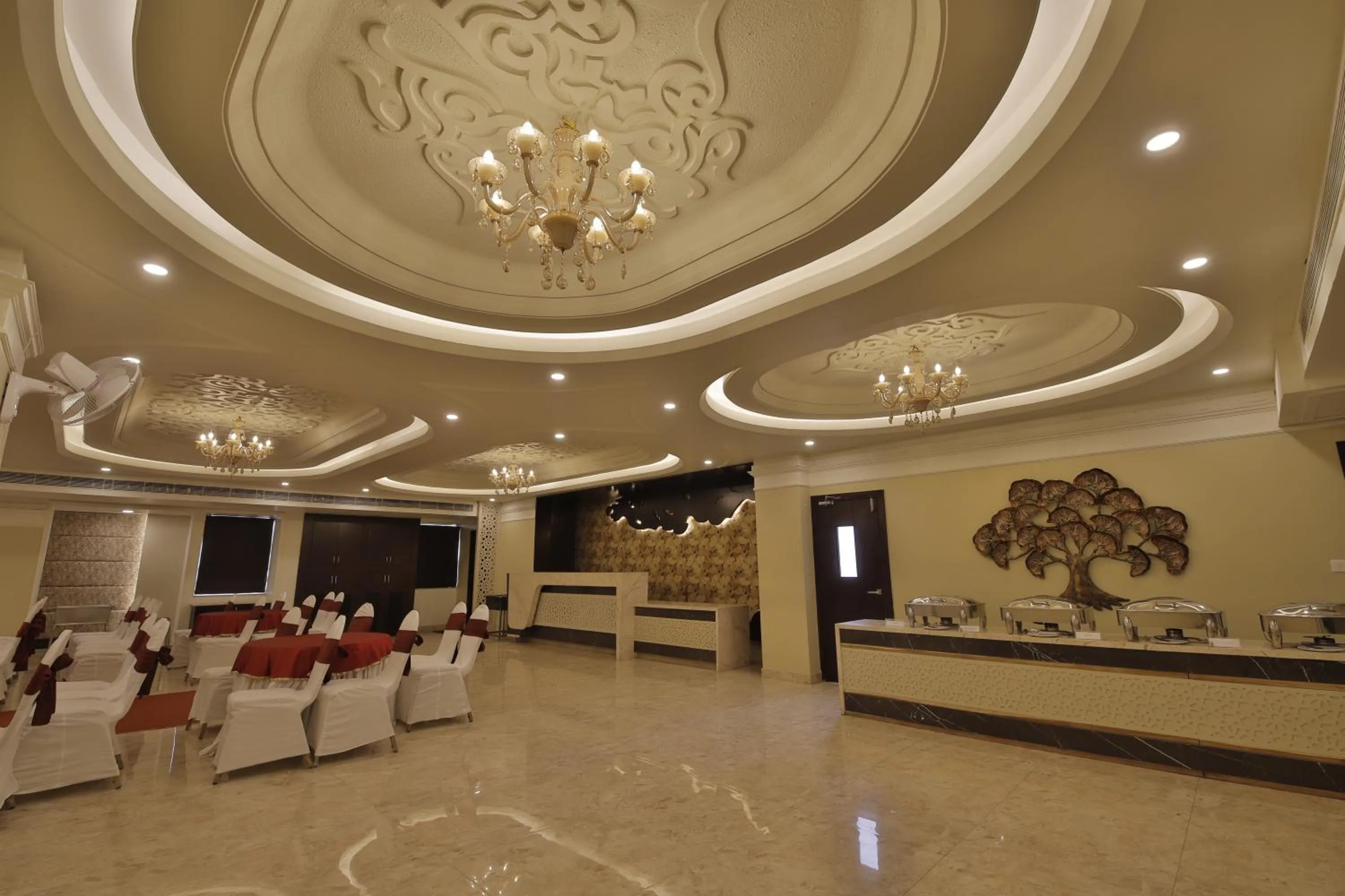 Banquet/Function facilities in Hotel Grand Safari