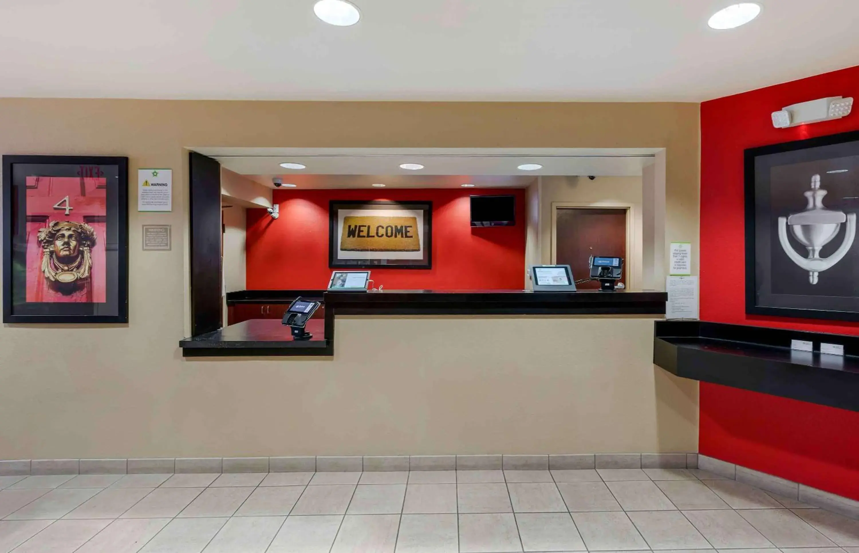 Lobby or reception in Extended Stay America Suites - Sacramento - Elk Grove Lobby or reception in Extended Stay America Suites - Sacramento - Elk Grove