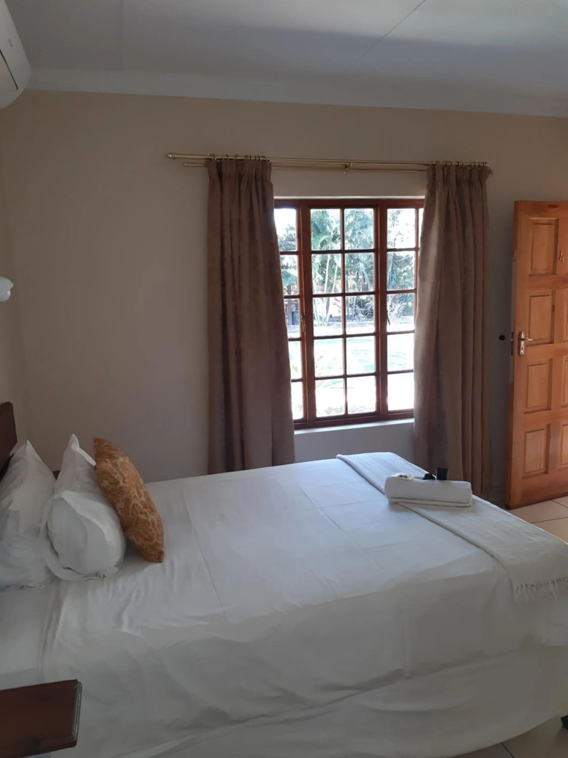 Bed in Lepha Guest House