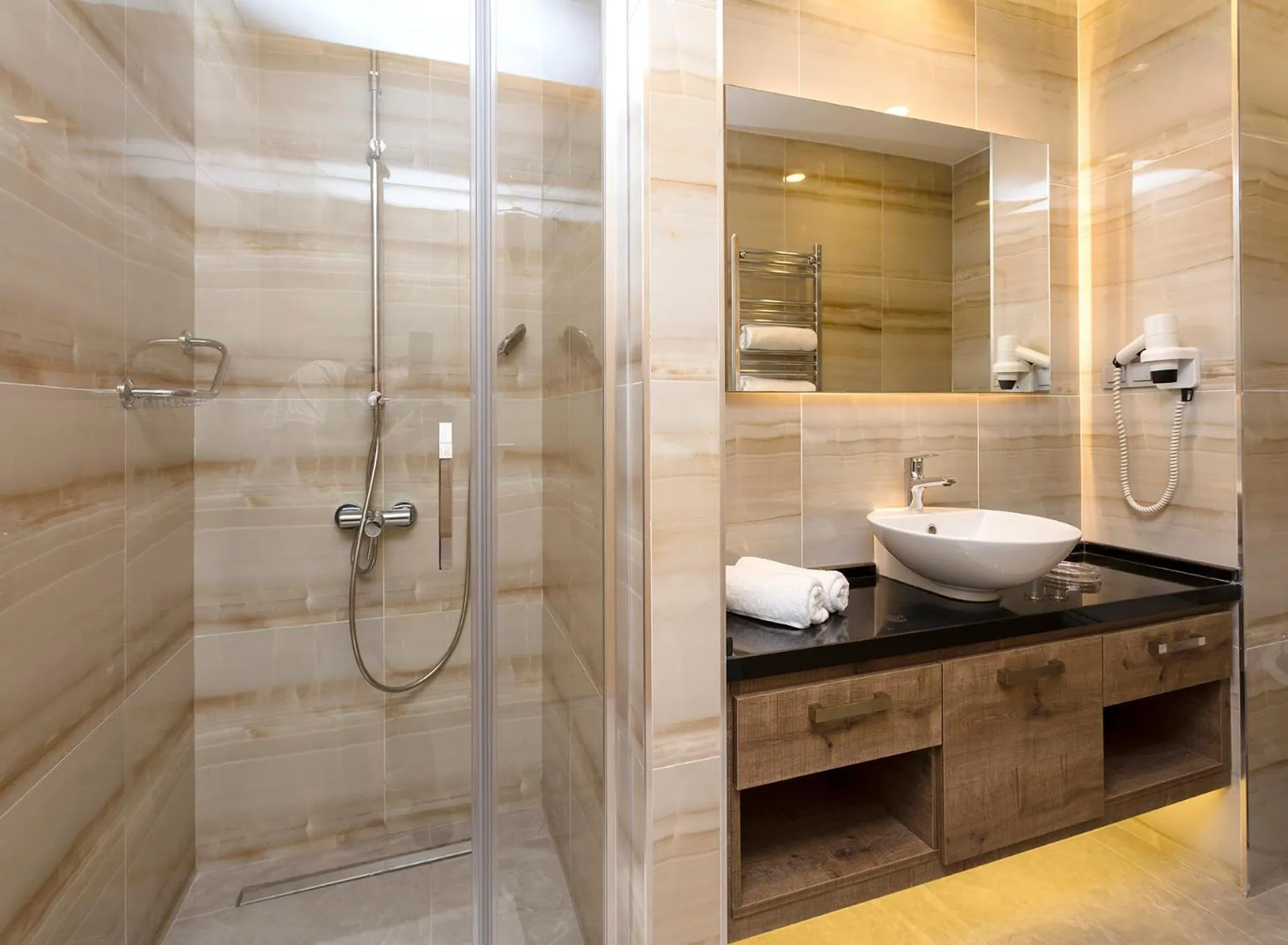 Shower in Princess Residence