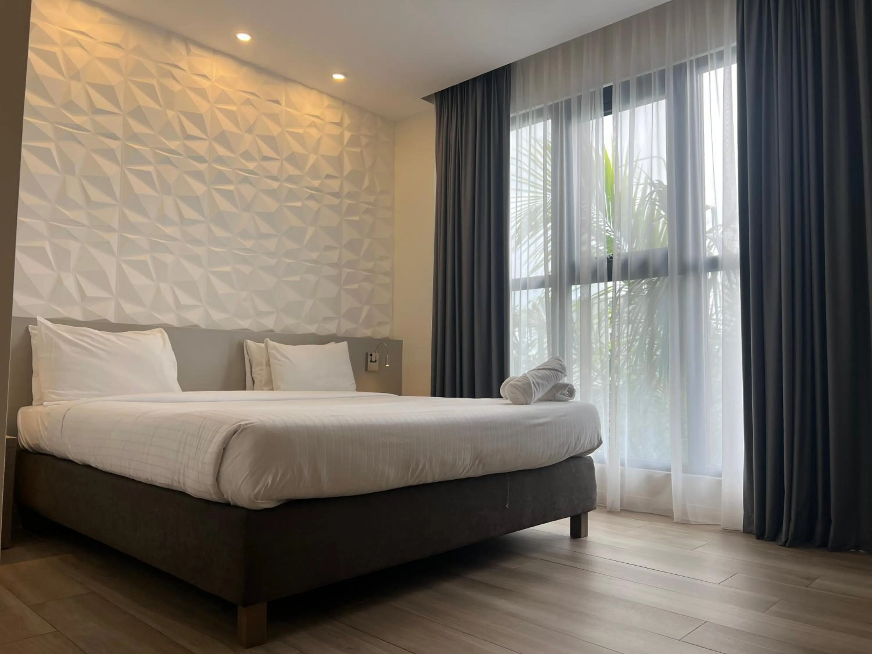 Bed in Adonis Cupecoy