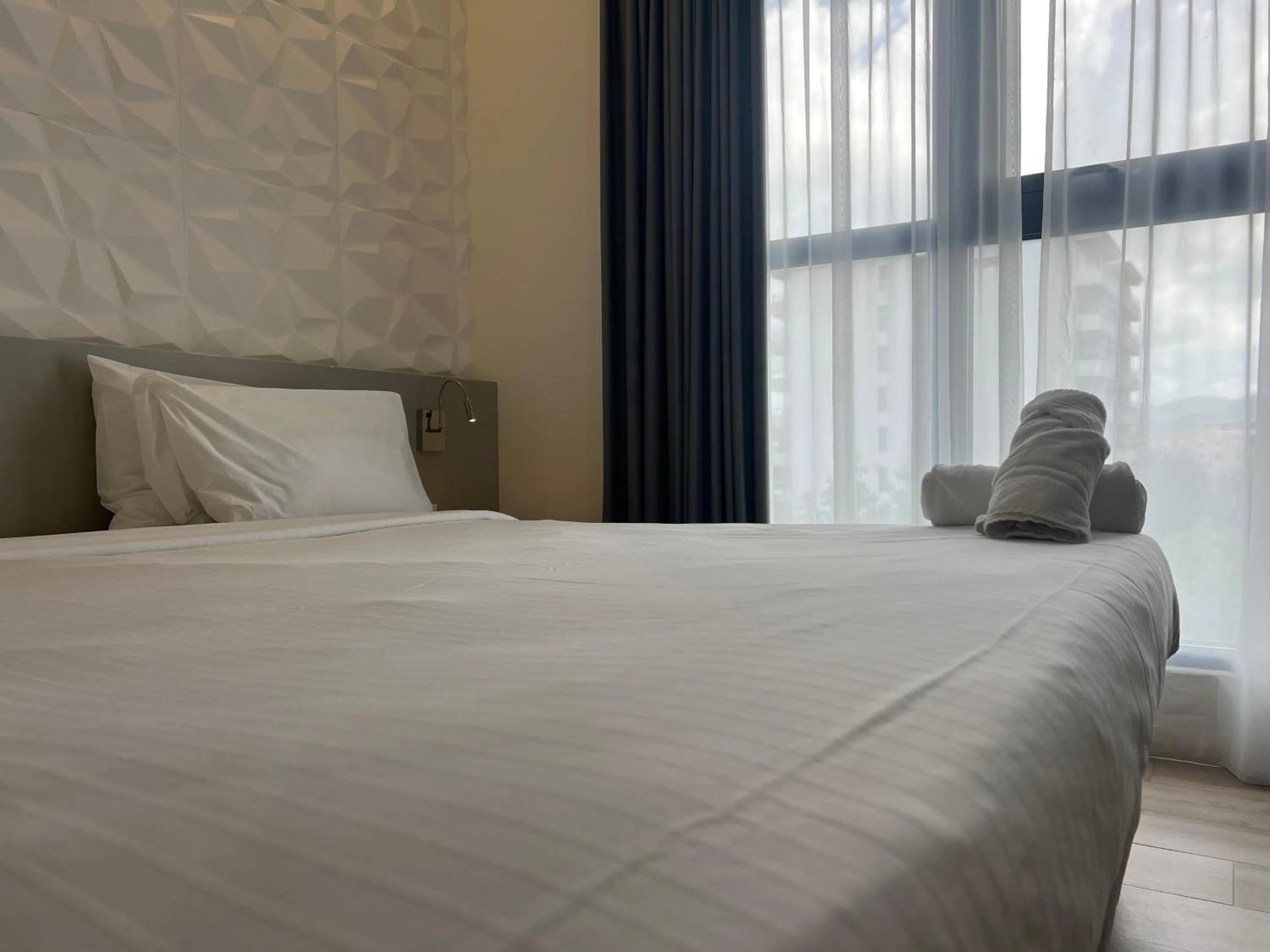 Bed in Adonis Cupecoy