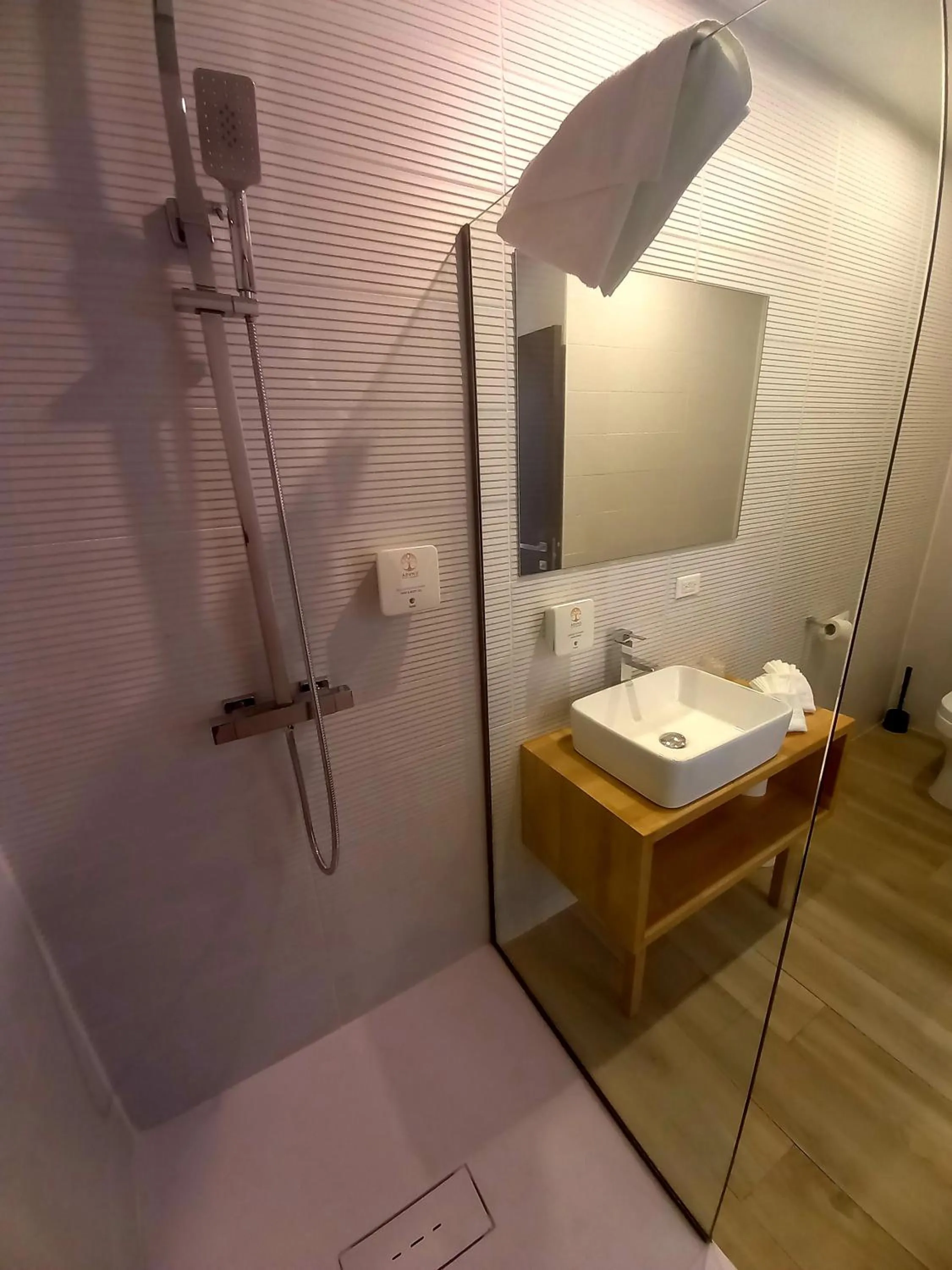 Bathroom in Adonis Cupecoy