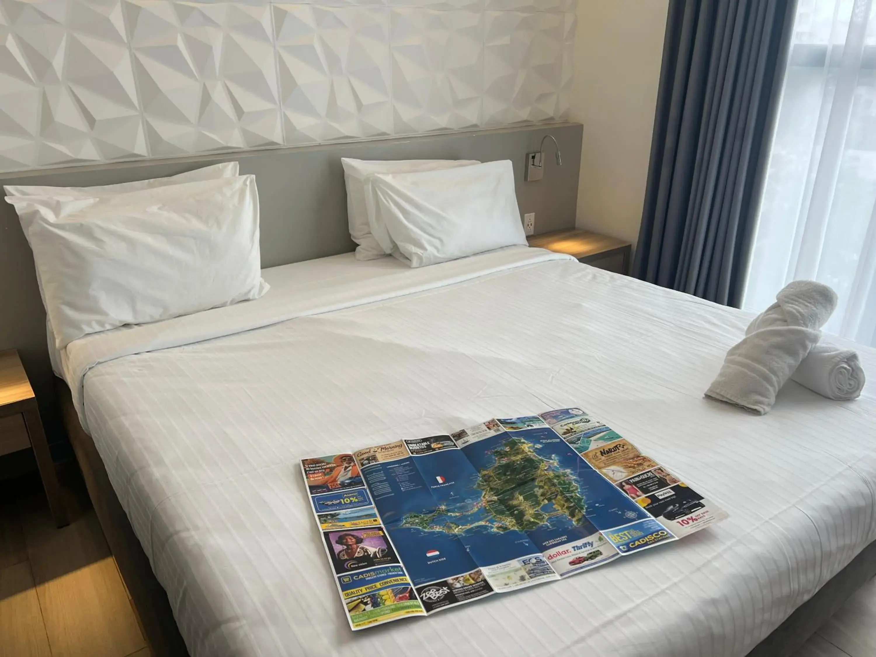 Bed in Adonis Cupecoy Bed in Adonis Cupecoy