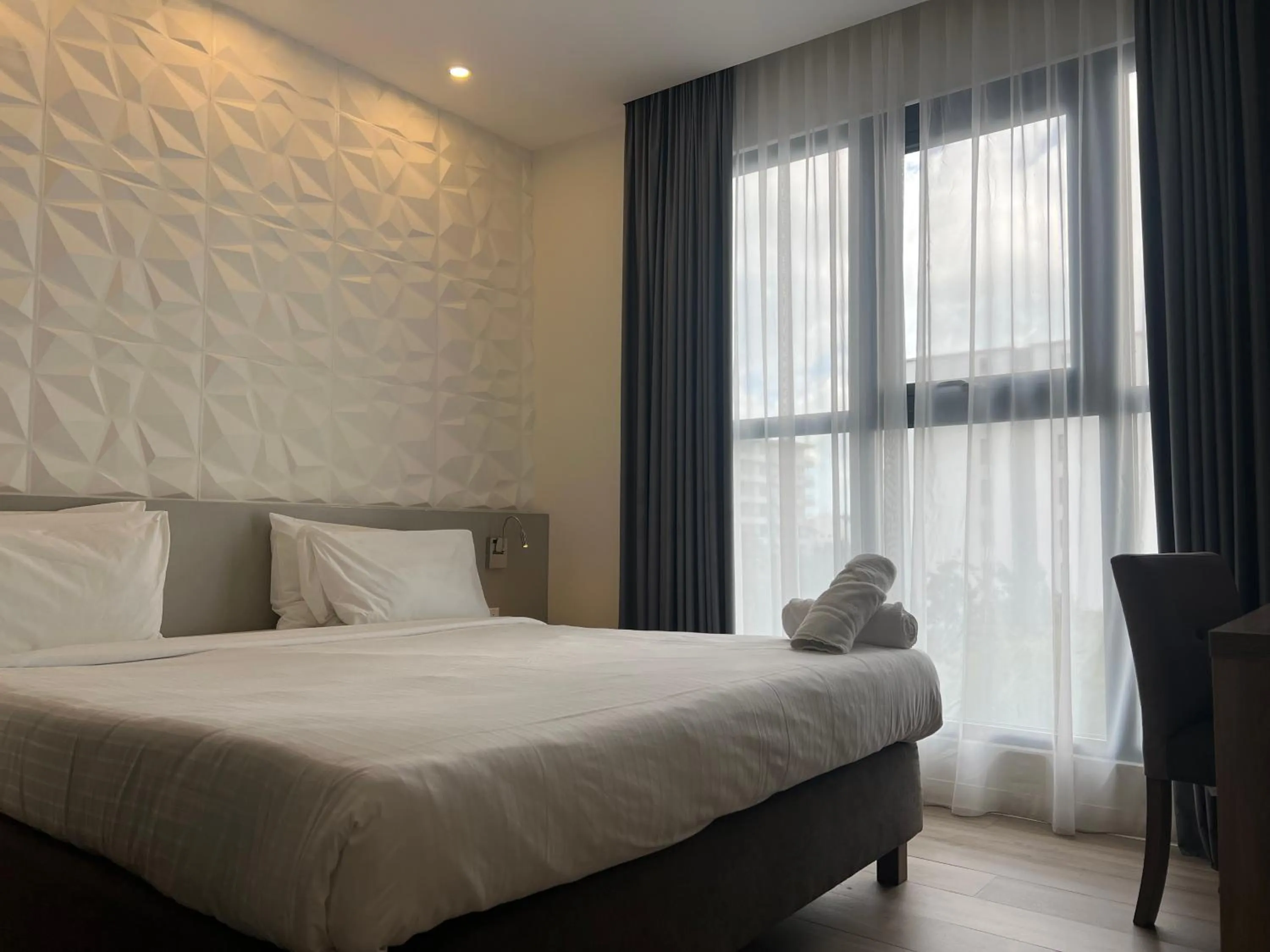 Bed in Adonis Cupecoy