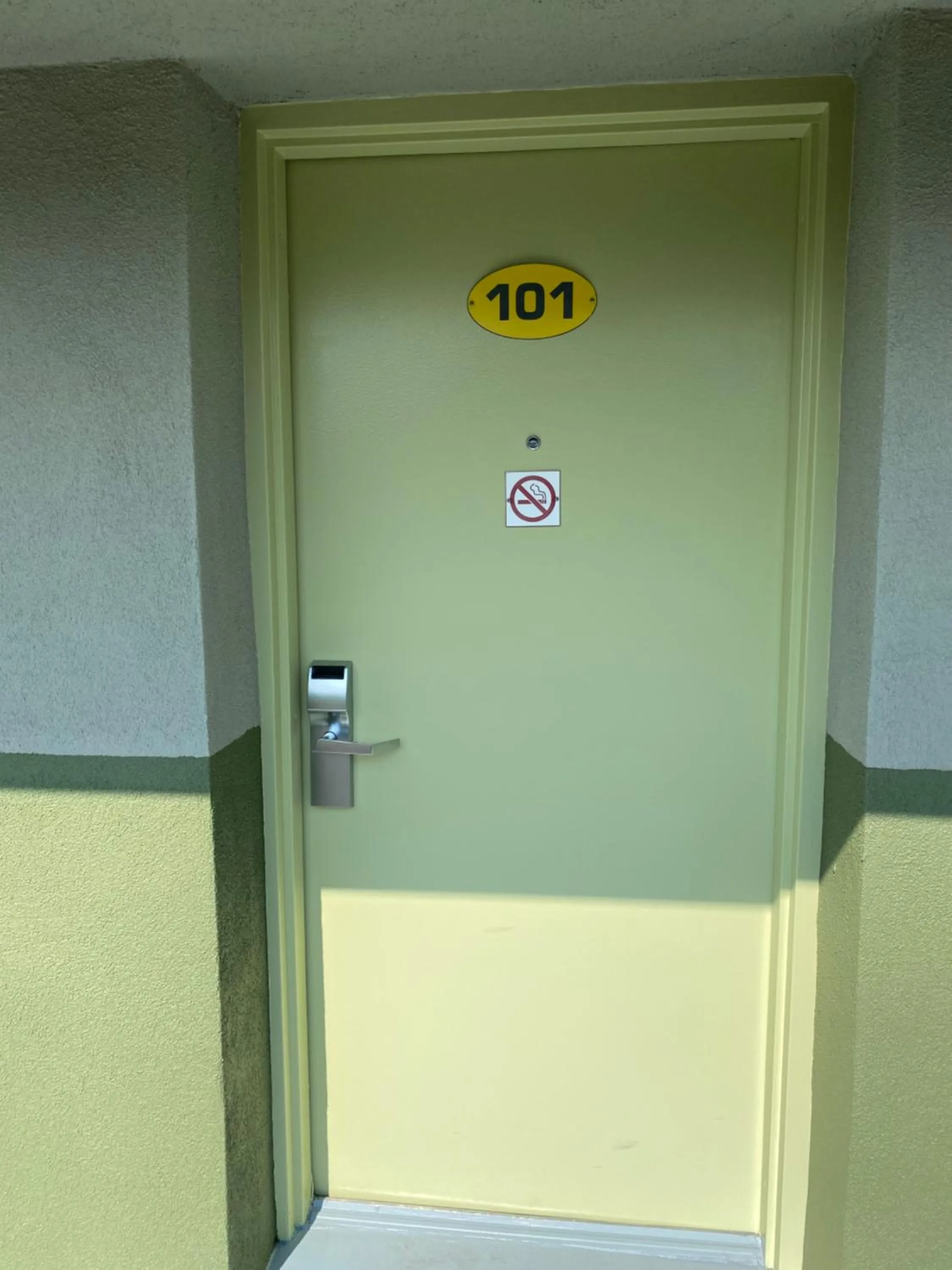 Red Carpet Inn & Suites Wrightstown