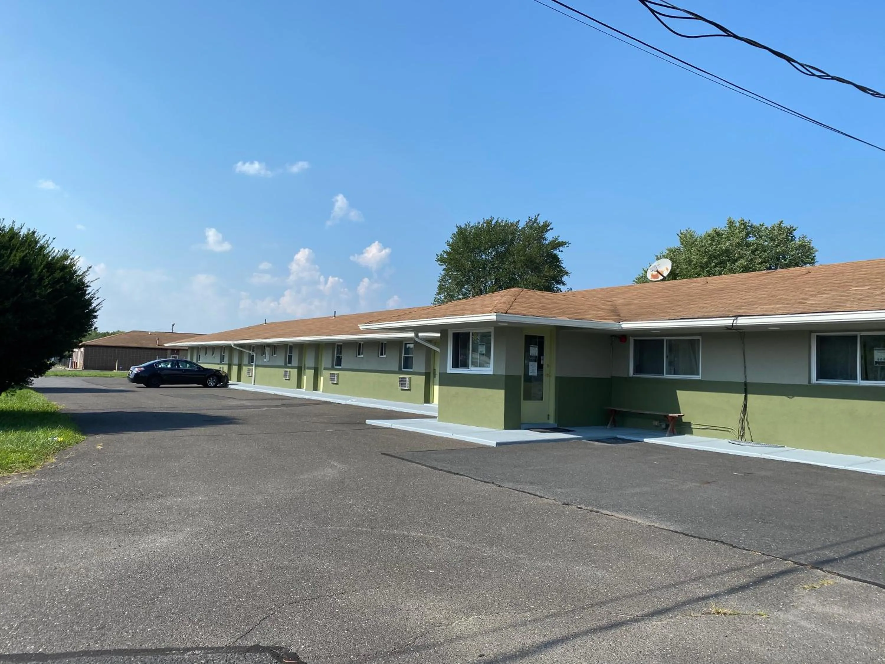 Red Carpet Inn & Suites Wrightstown