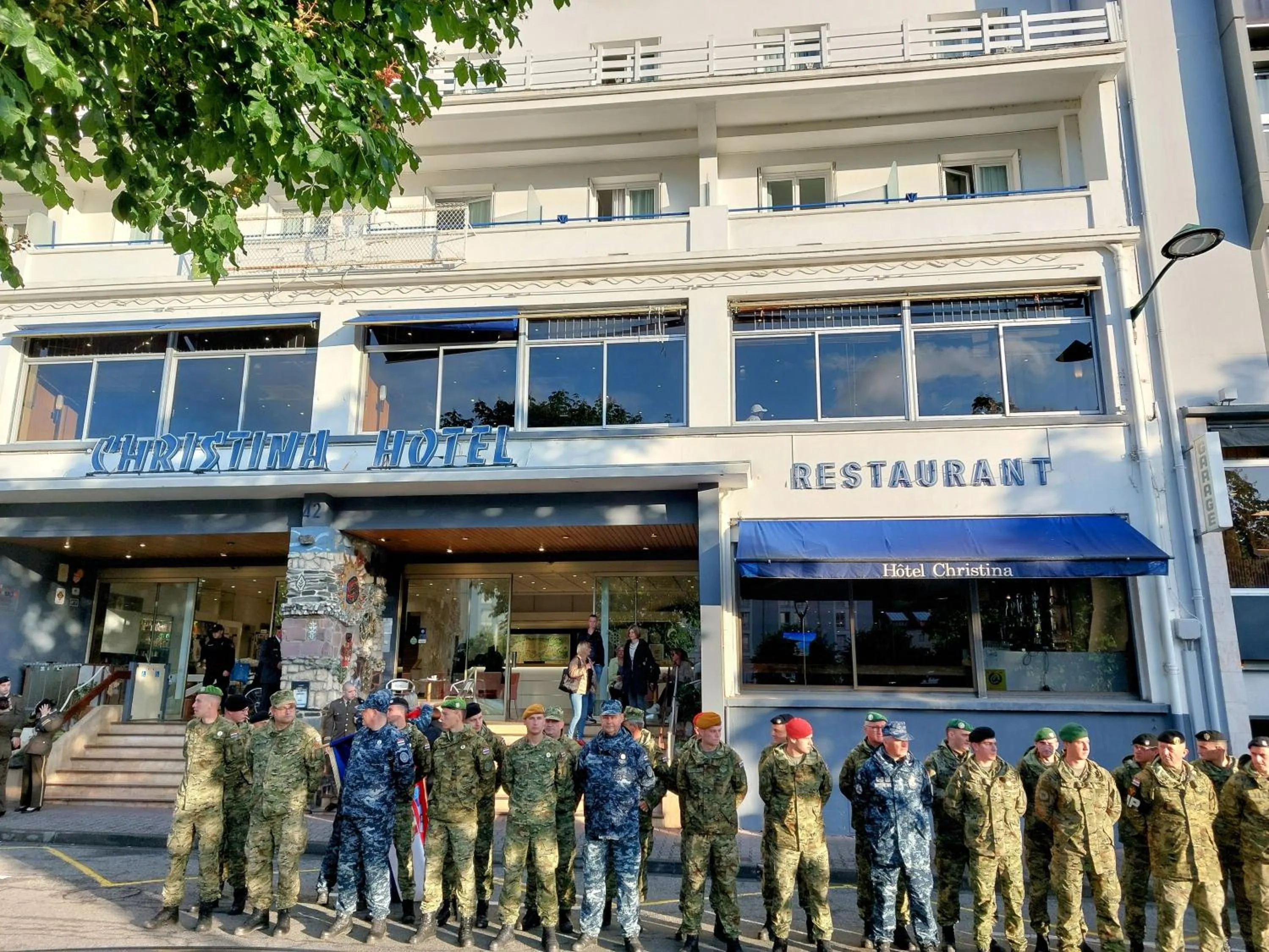 group of guests in Hôtel Christina Lourdes