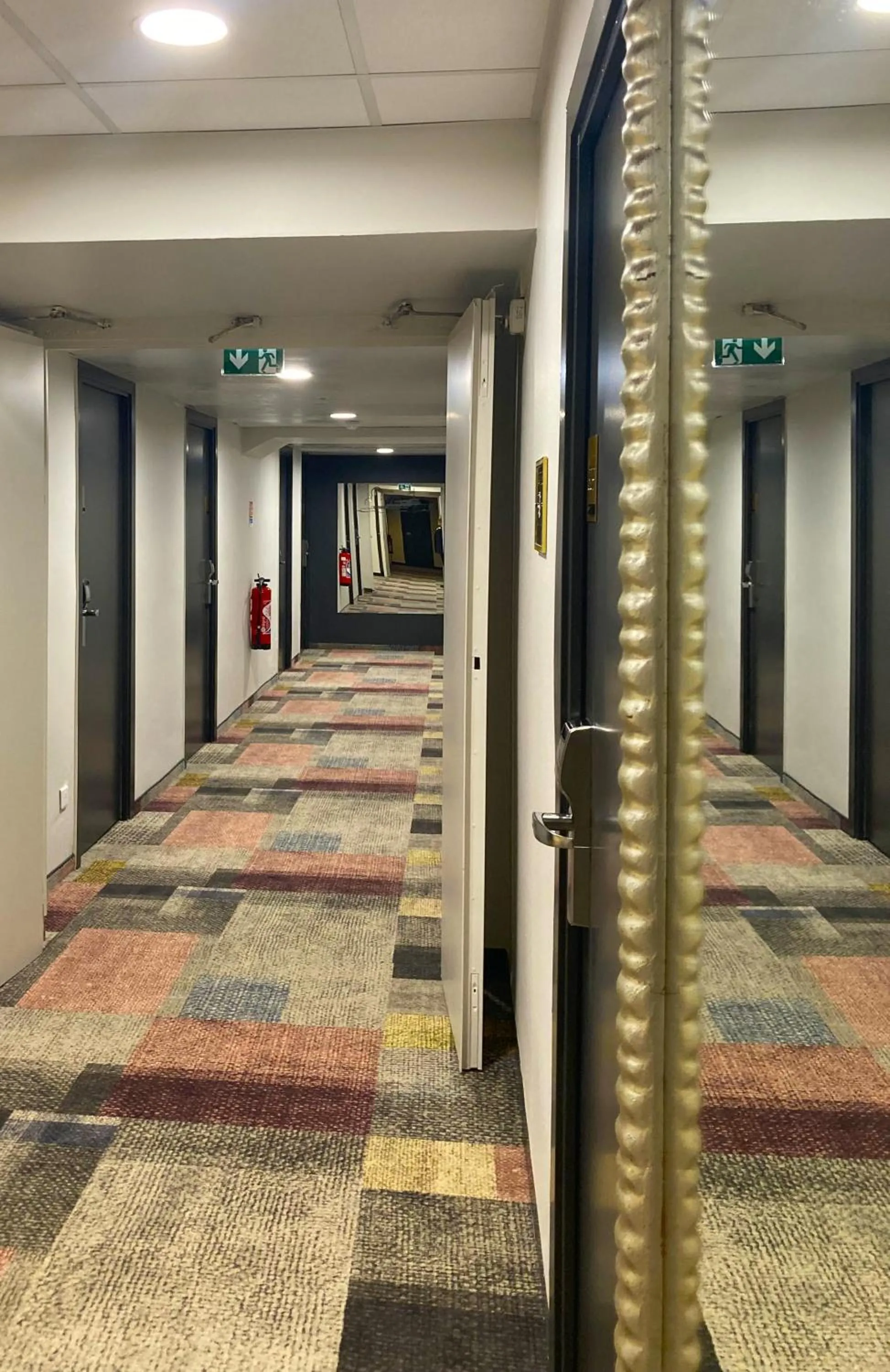 Property building in Hôtel Christina Lourdes