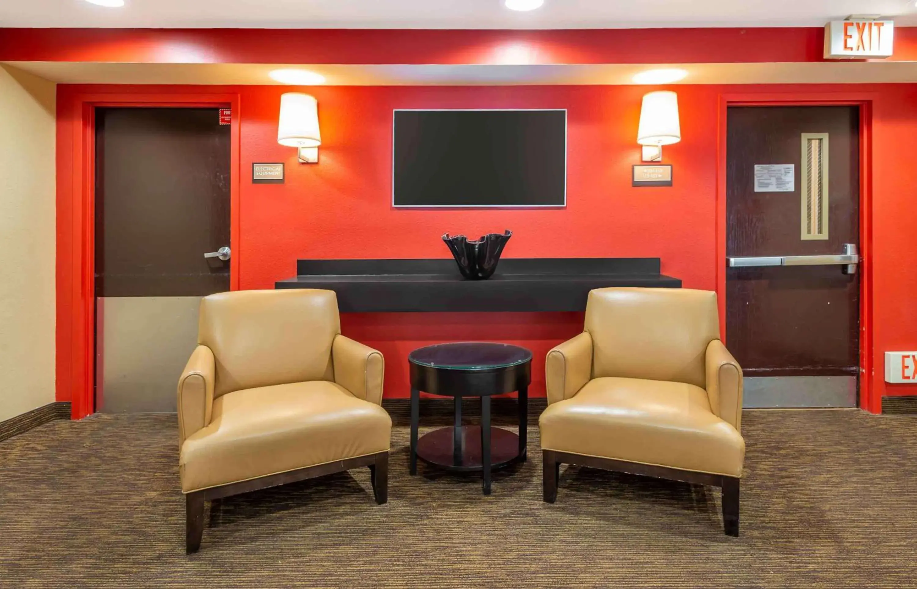 Lobby or reception in Extended Stay America Suites - Princeton - West Windsor Lobby or reception in Extended Stay America Suites - Princeton - West Windsor