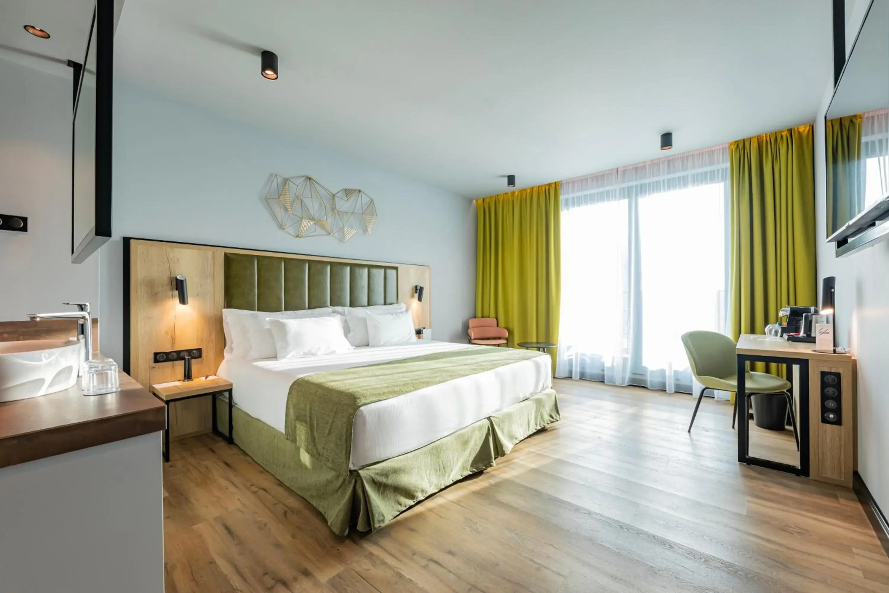 Bedroom, Bed in Barceló Budapest Bedroom, Bed in Barceló Budapest