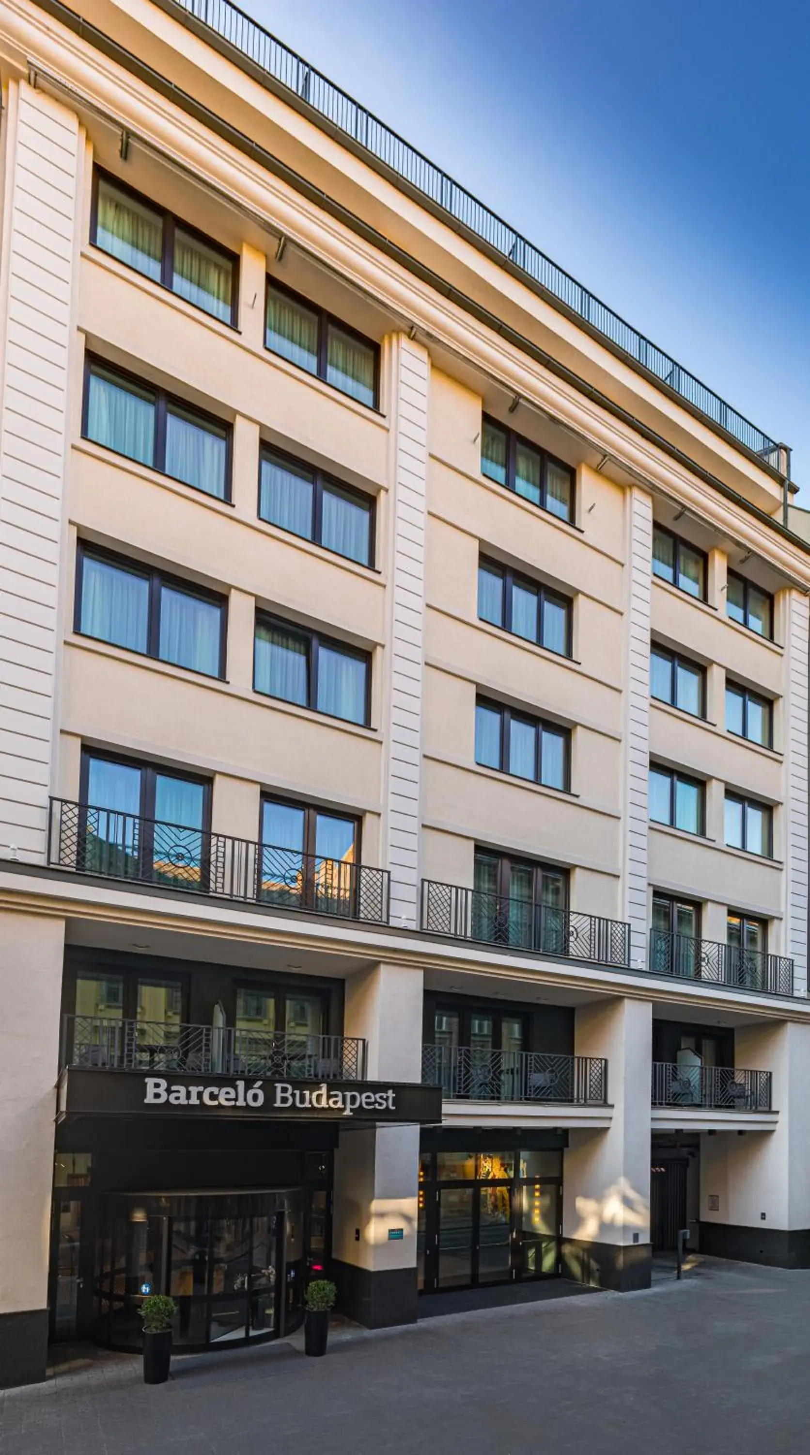 Property building in Barceló Budapest Property building in Barceló Budapest