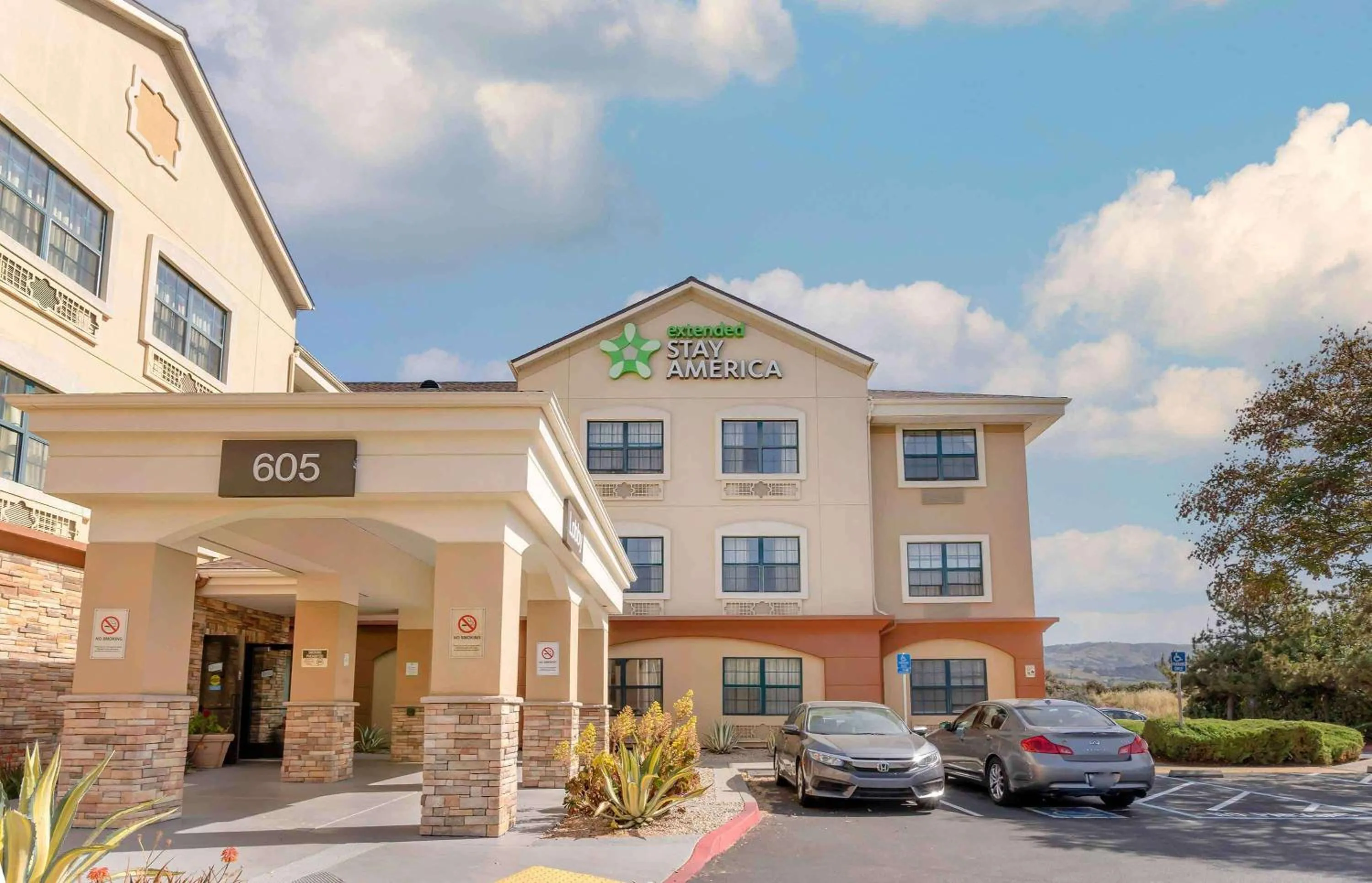 Property building in Extended Stay America Suites - San Jose - Morgan Hill