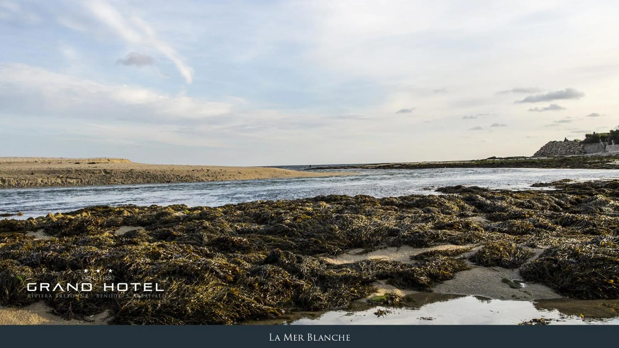 Natural landscape in Grand Hôtel Abbatiale Bénodet, Originals Relais